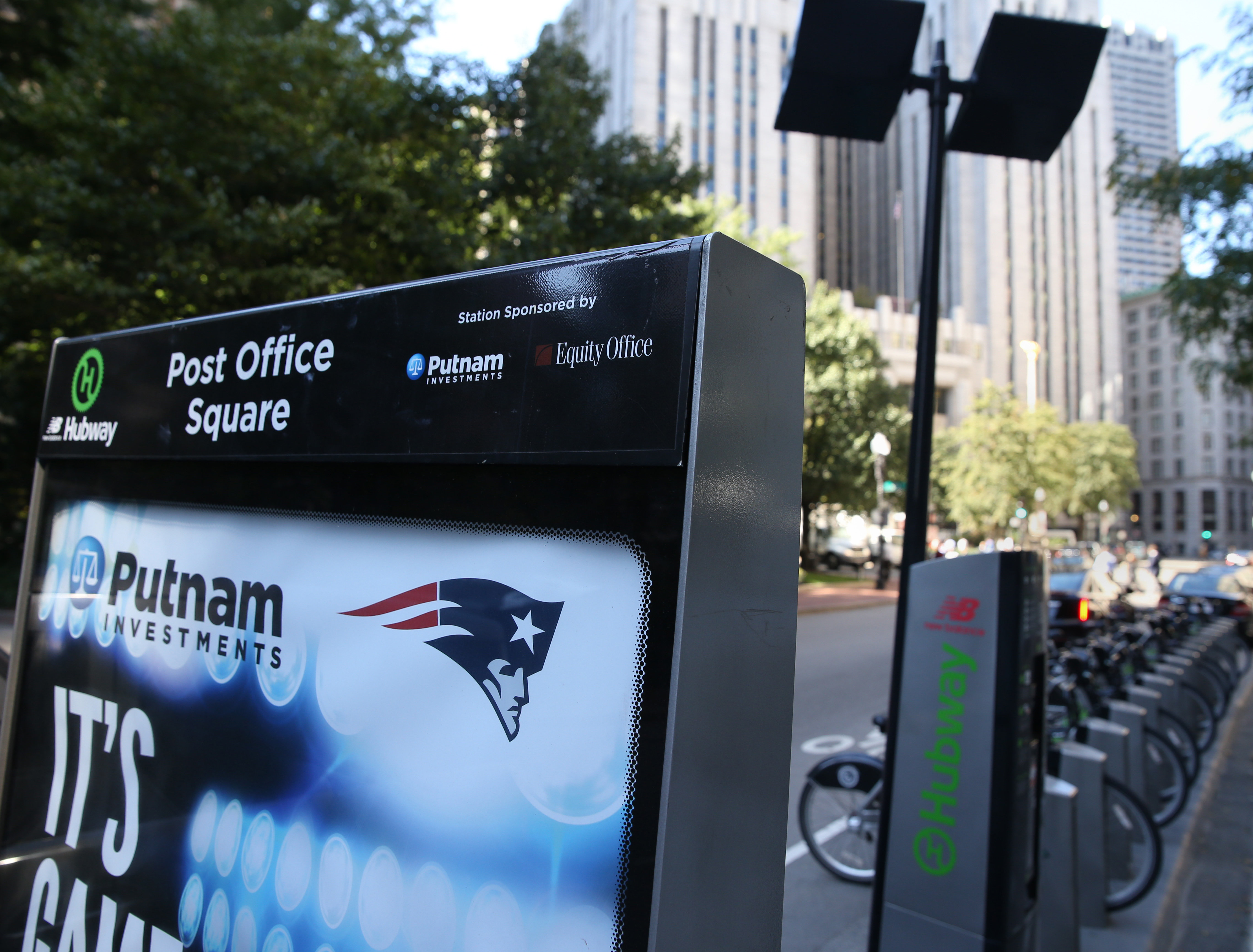 Hubway sponsorships help expand the service to more locations.