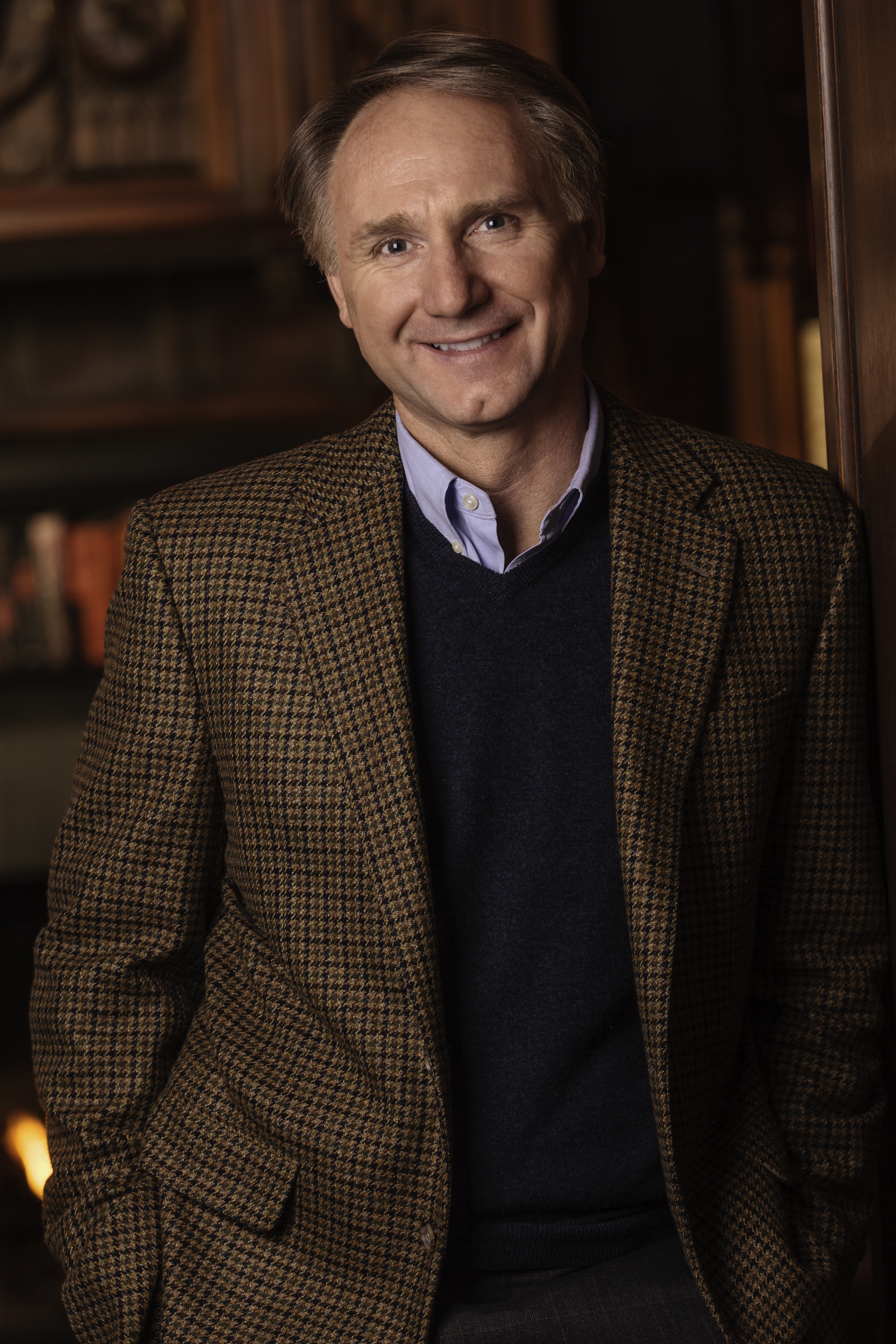 Dan Brown puts an amnesic Robert Langdon at a Florence hospital before sending him off to decipher clues in Dante’s writing and solve a mystery.