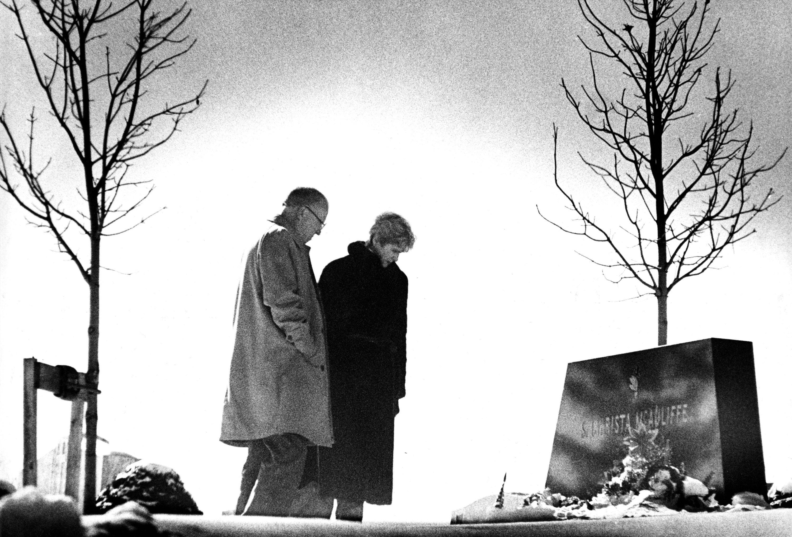Ed and Grace Corrigan visited the grave of their daughter, Christa McAuliffe, in Concord, N.H., on Jan. 28, 1987, exactly one year after her death.