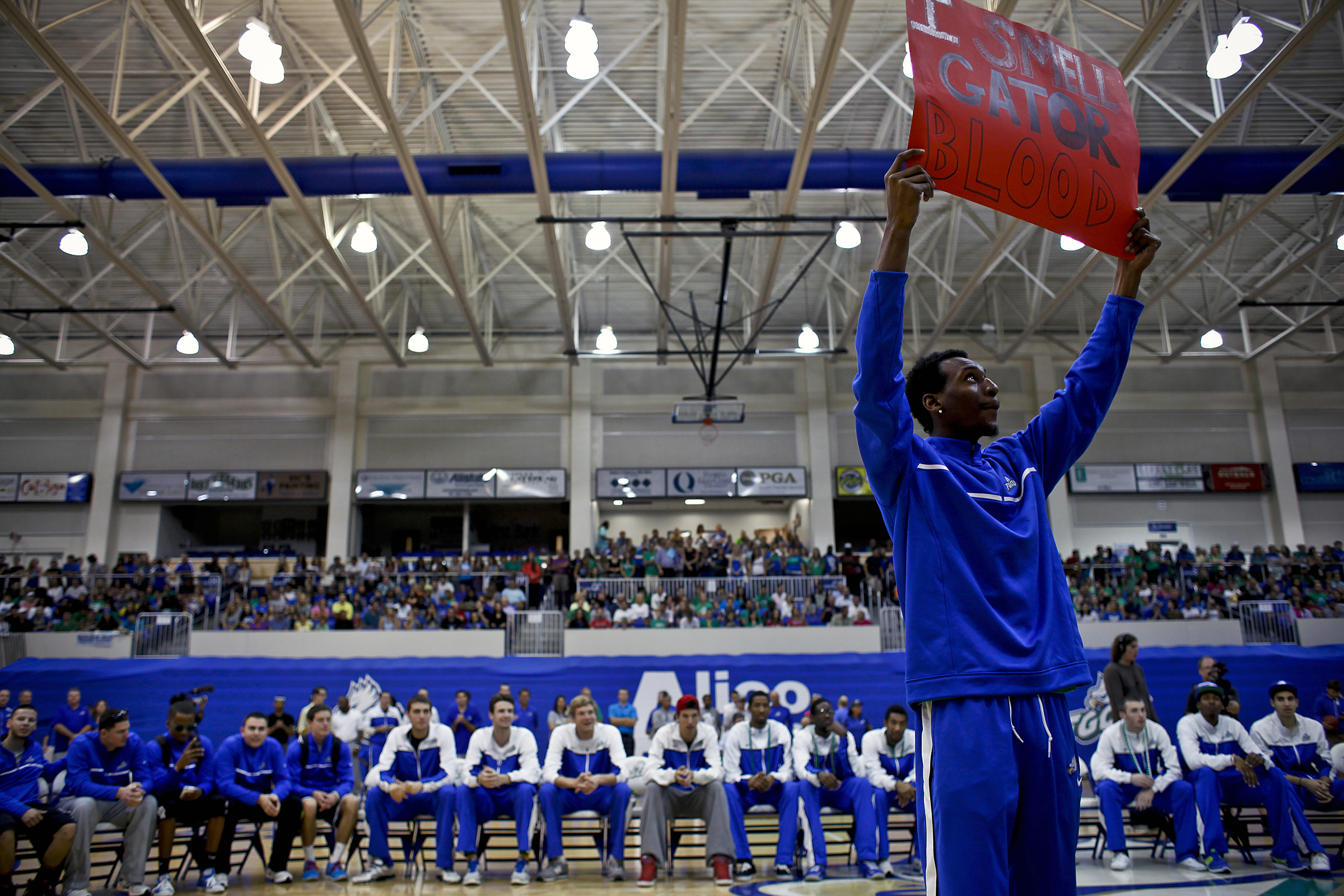 Fans turned out to support the Florida Gulf Coast team at a Monday night pep rally.