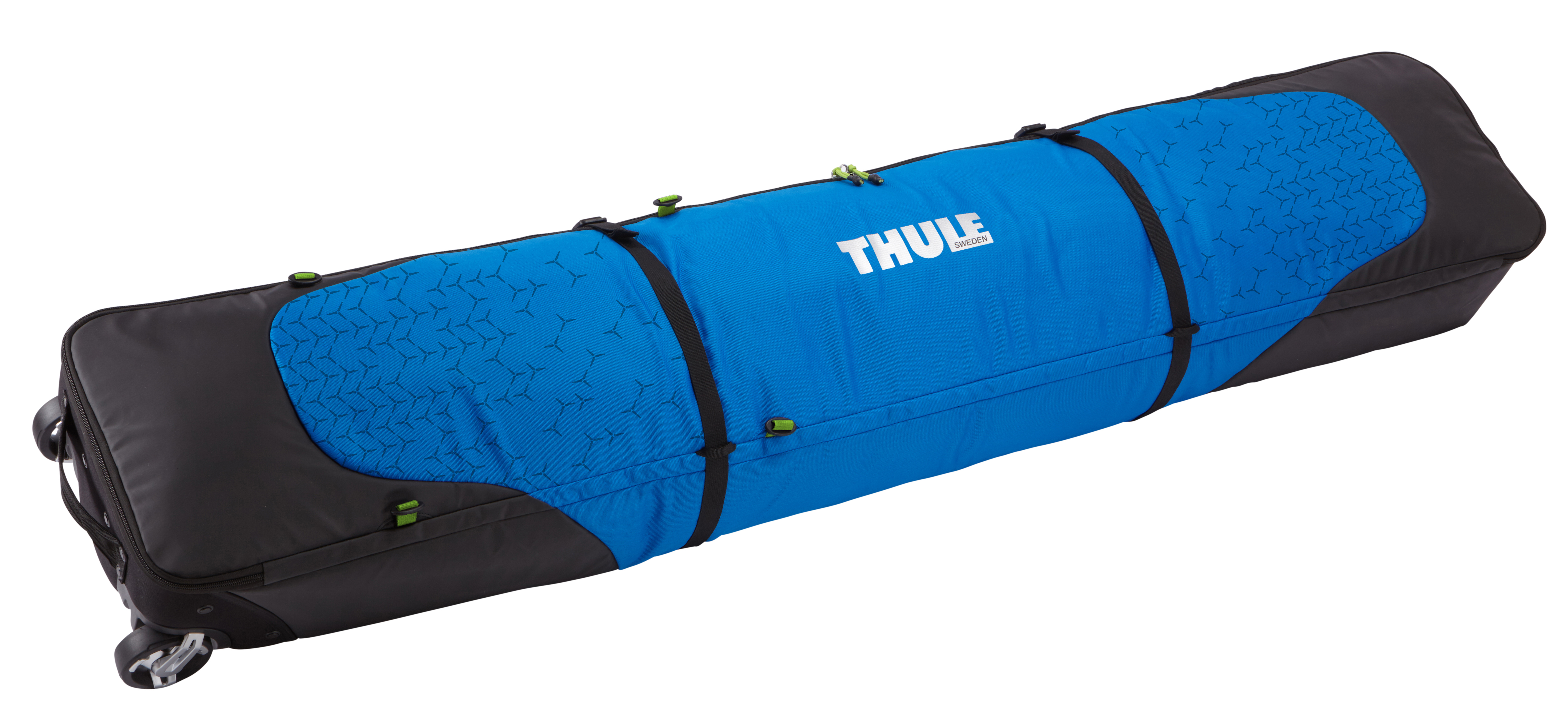 08chillgear -Thuleâs RoundTrip double ski bag. (handout)
