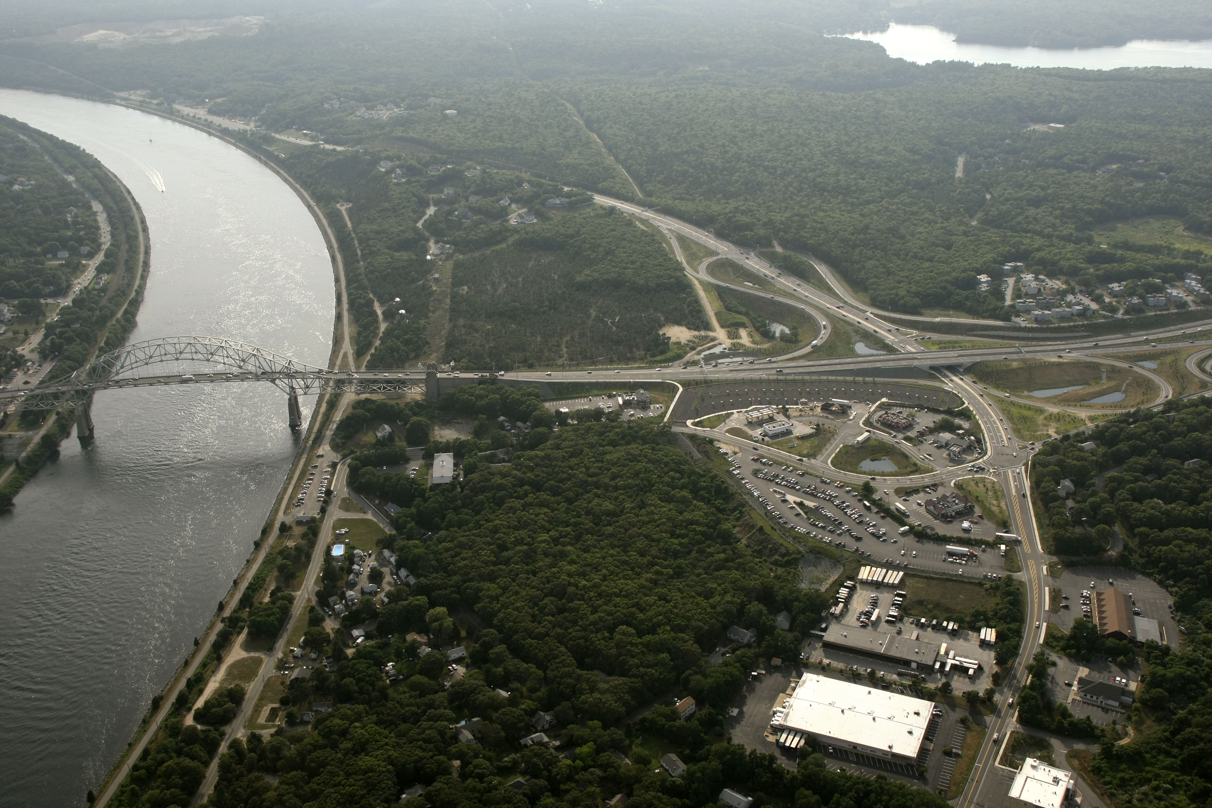 Sagamore Bridge Traffic 61 - 0i763hv