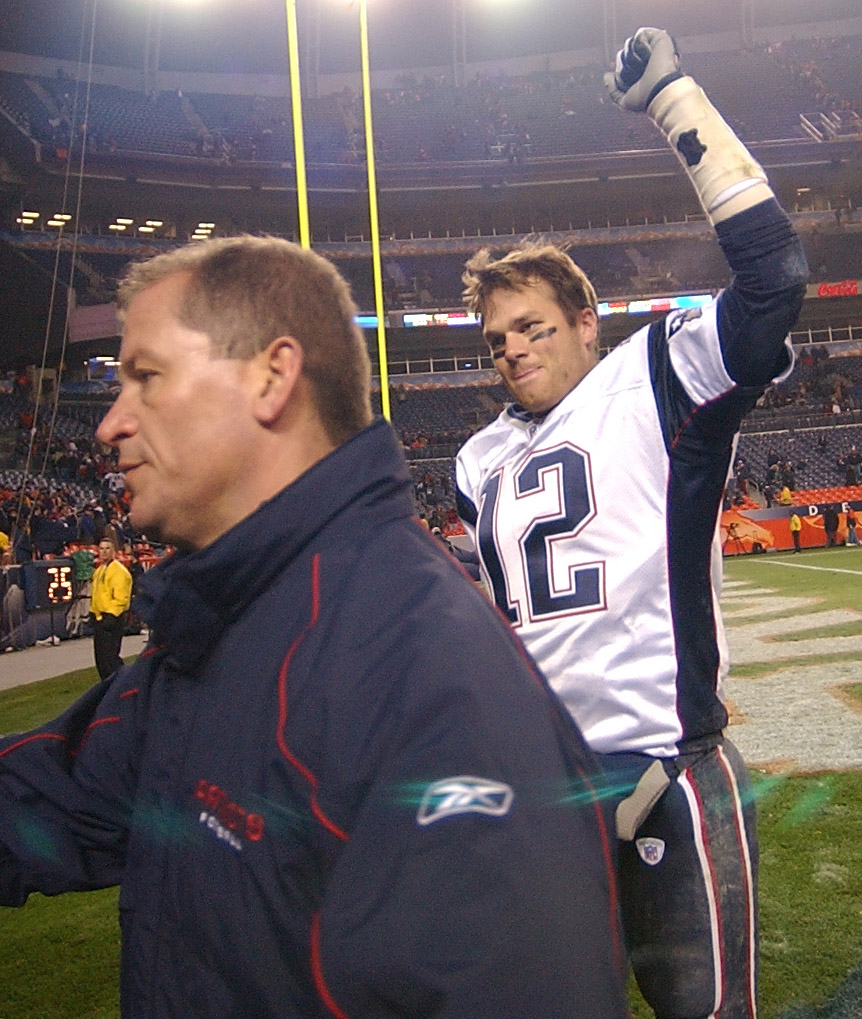 Tom Brady pumped his fist after leading the Patriots to a come-from-behind win.