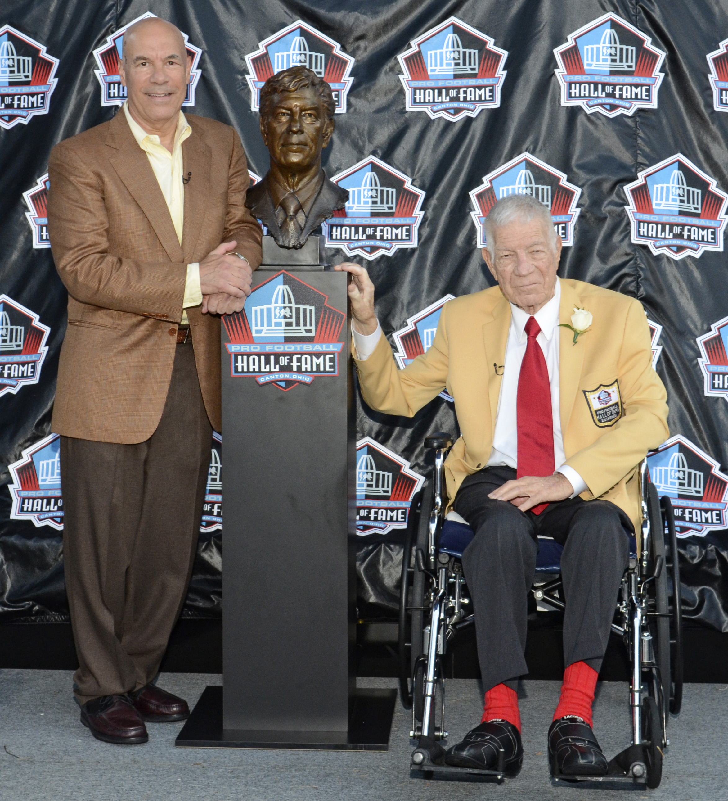 In 2011, Steve Sabol presented his father, Ed, for enshrinement into the Hall of Fame.