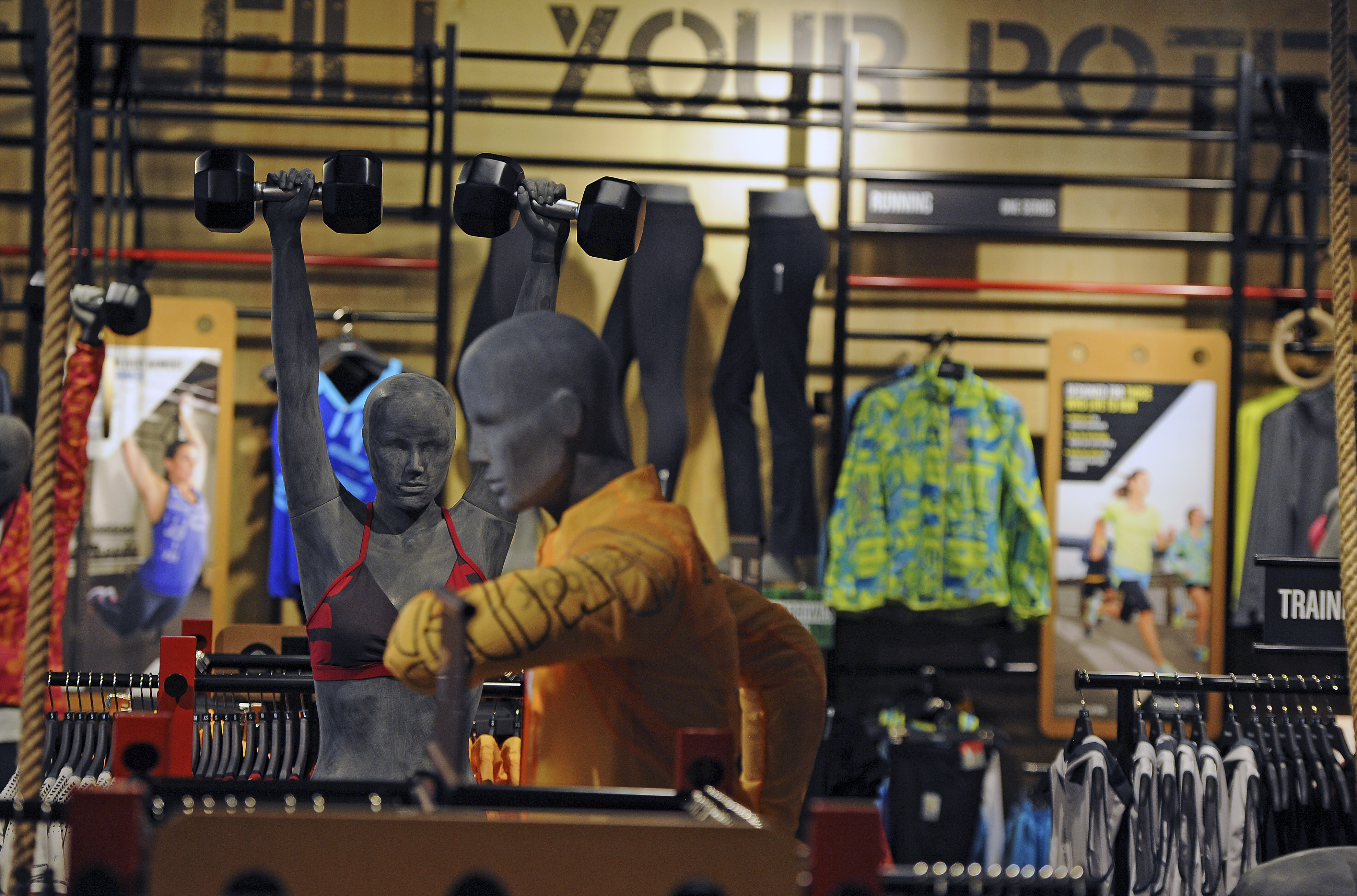A grand opening for Reebok’s South Shore Plaza store on Saturday will feature a CrossFit competition.