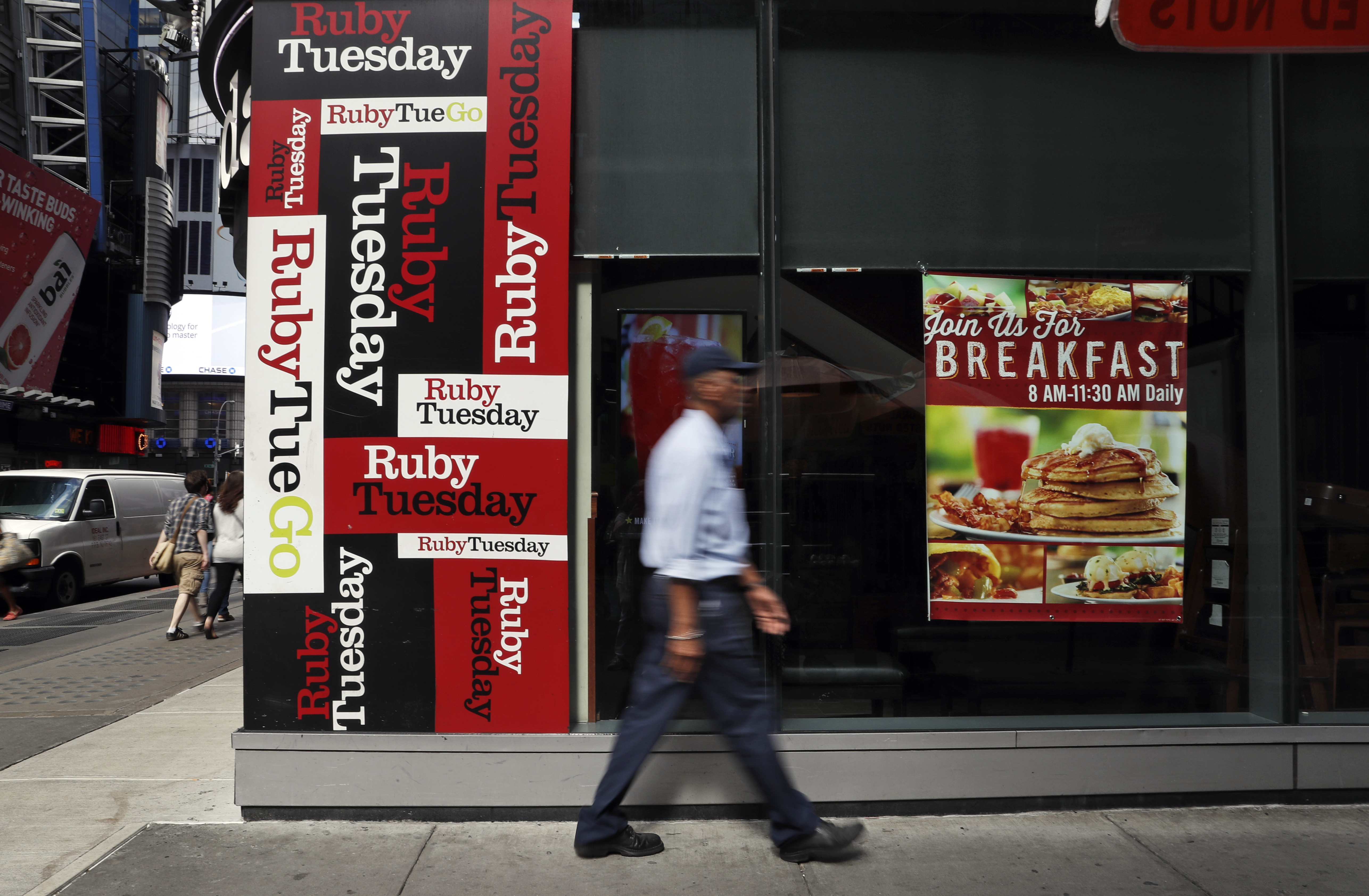 Ruby Tuesday in Times Square.