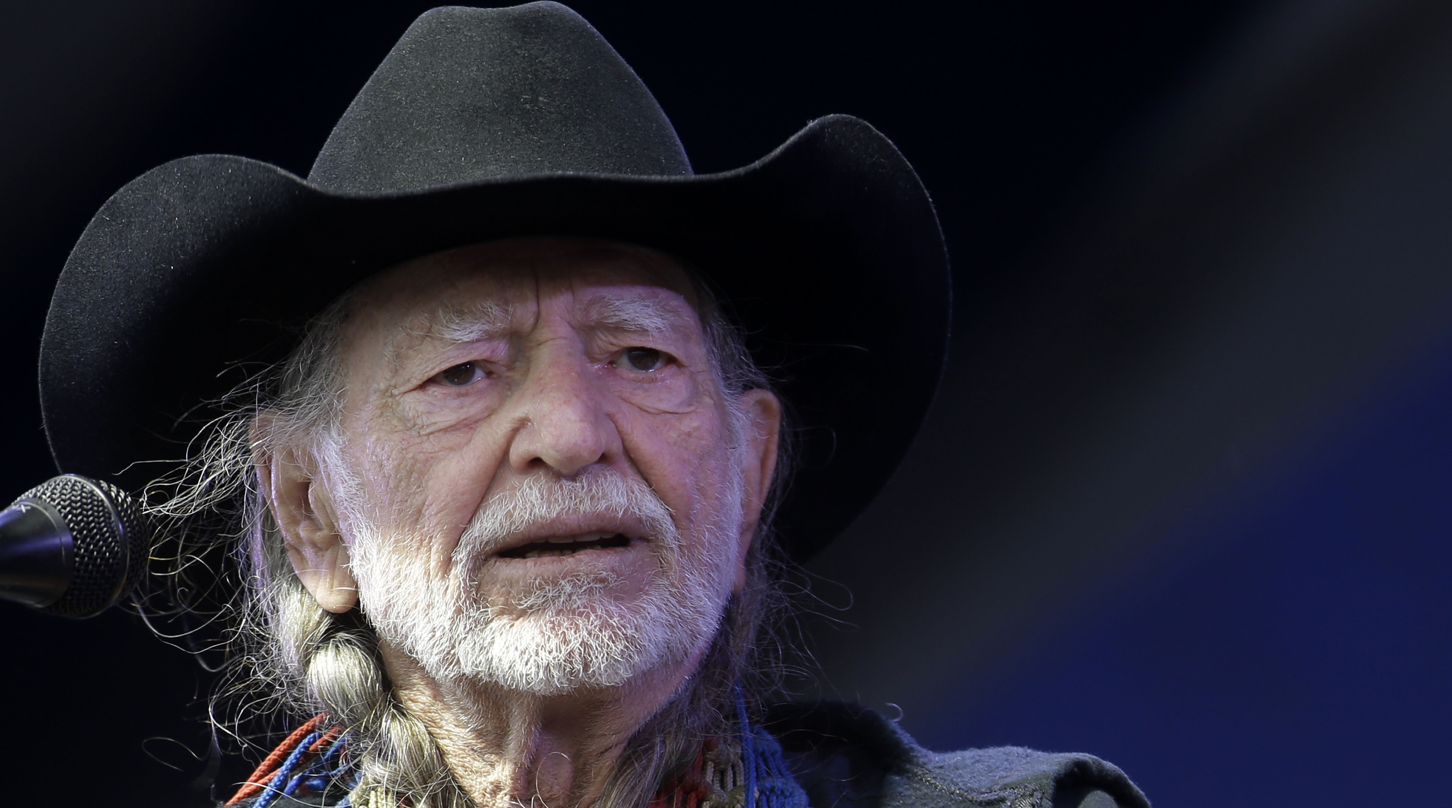 Willie Nelsons Final Breath Minutes After Heartbreaking News - feig88x