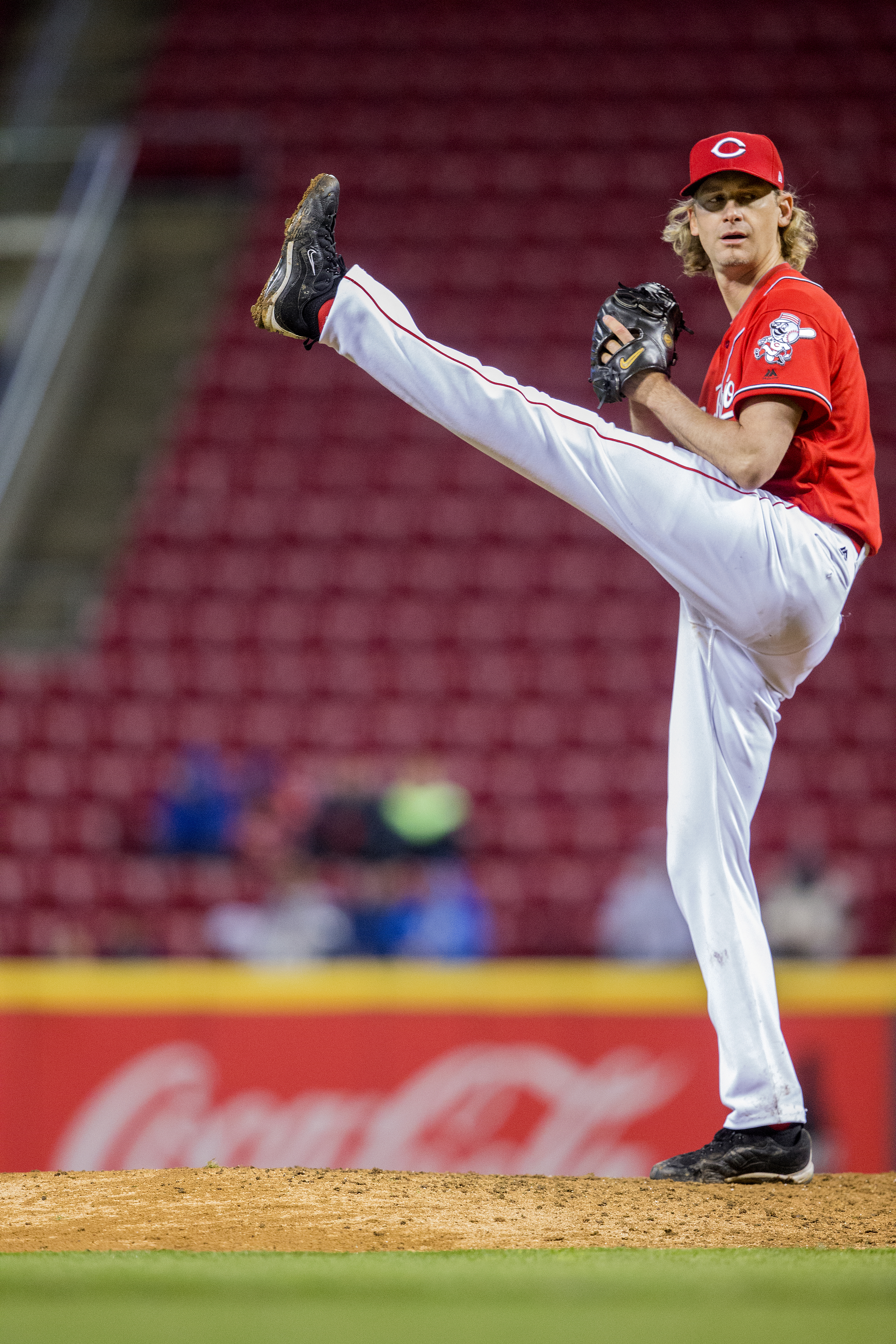 The trademark leg kick.