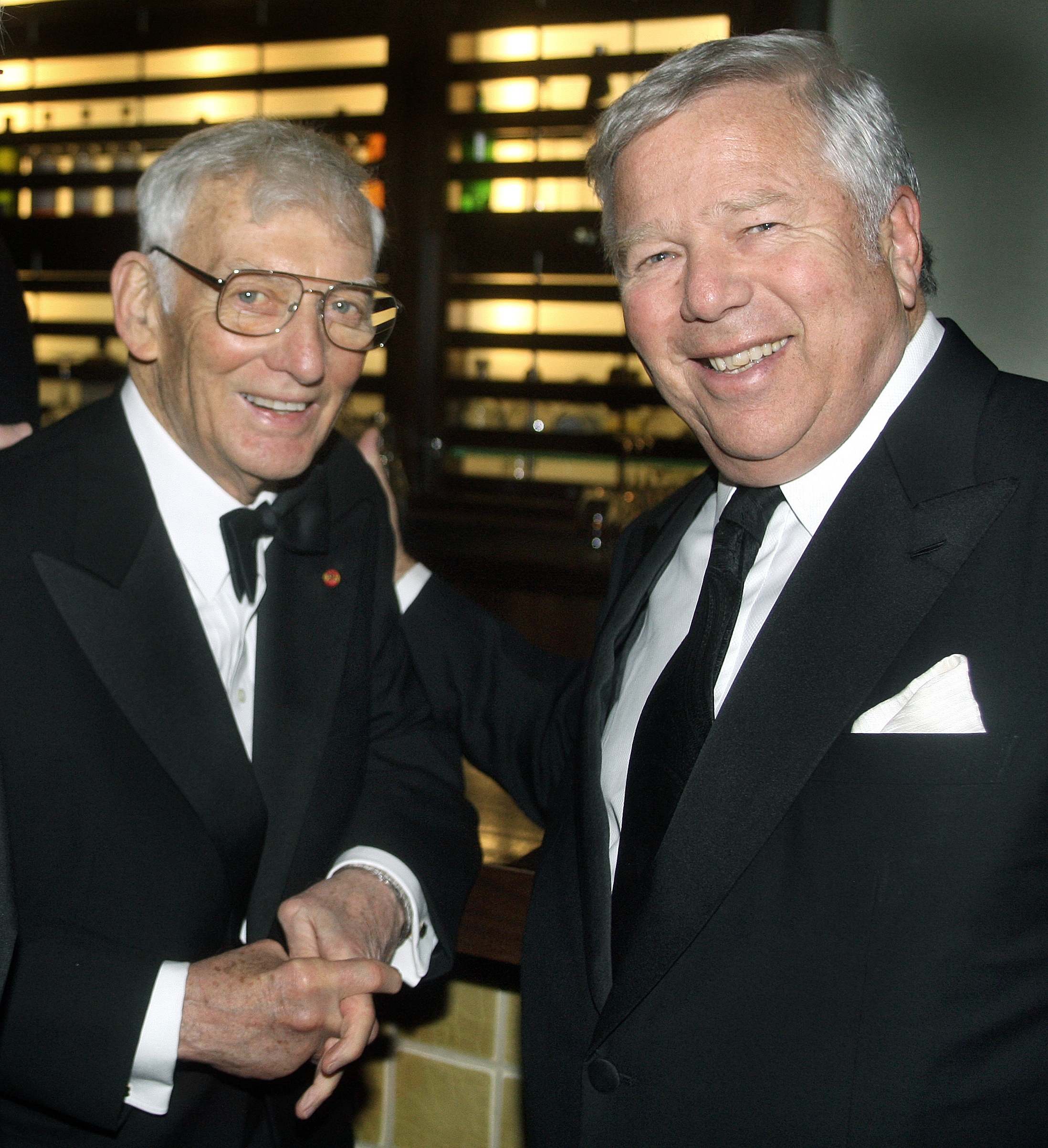 Dan Rooney and Robert Kraft at the annual gala for the American Ireland Fund in Boston in 2009.