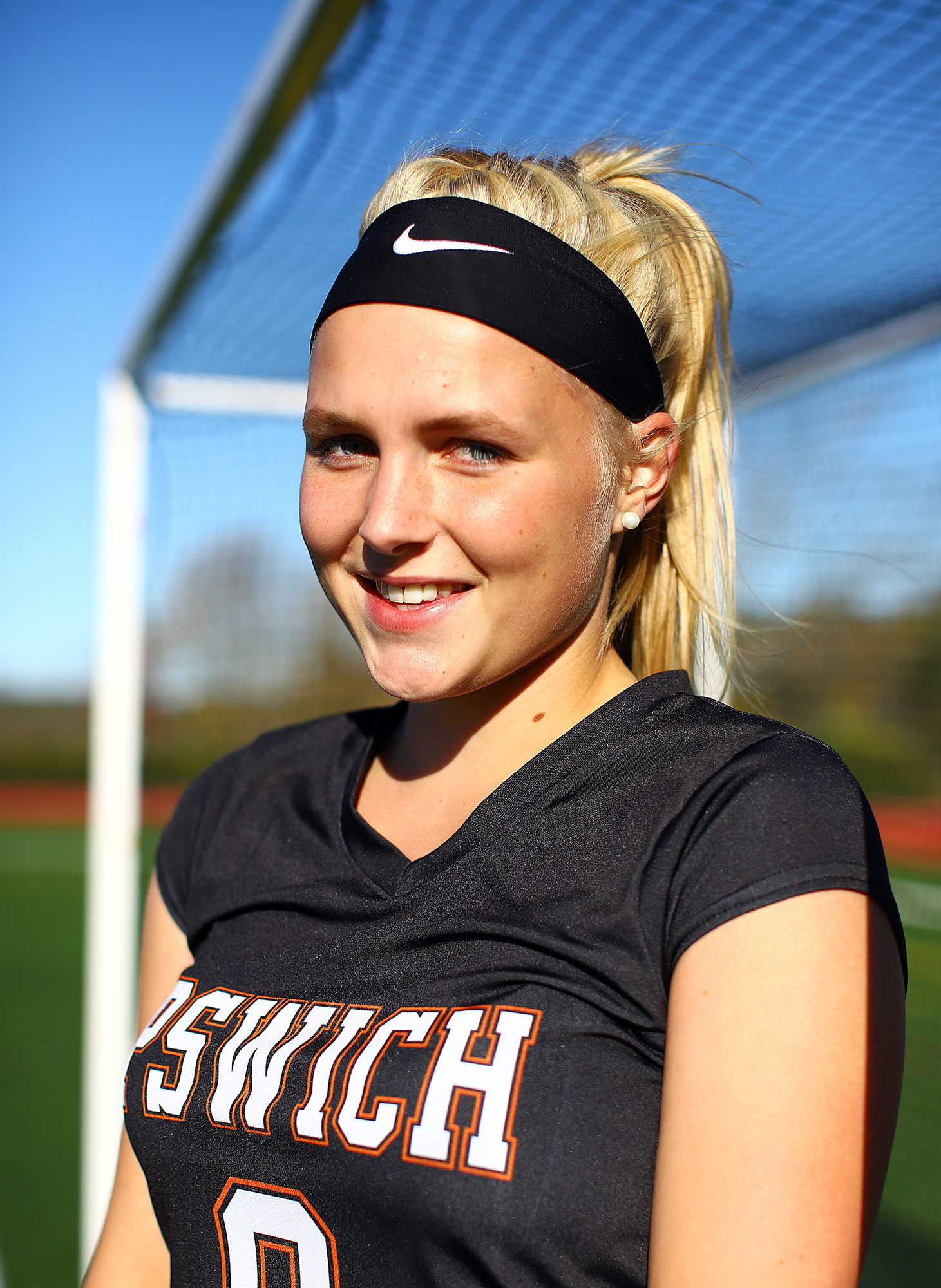 Rixt van der Kooi, 16, an exchange student from the Netherlands, quickly acclimated herself as a senior on the Ipswich field hockey team.
