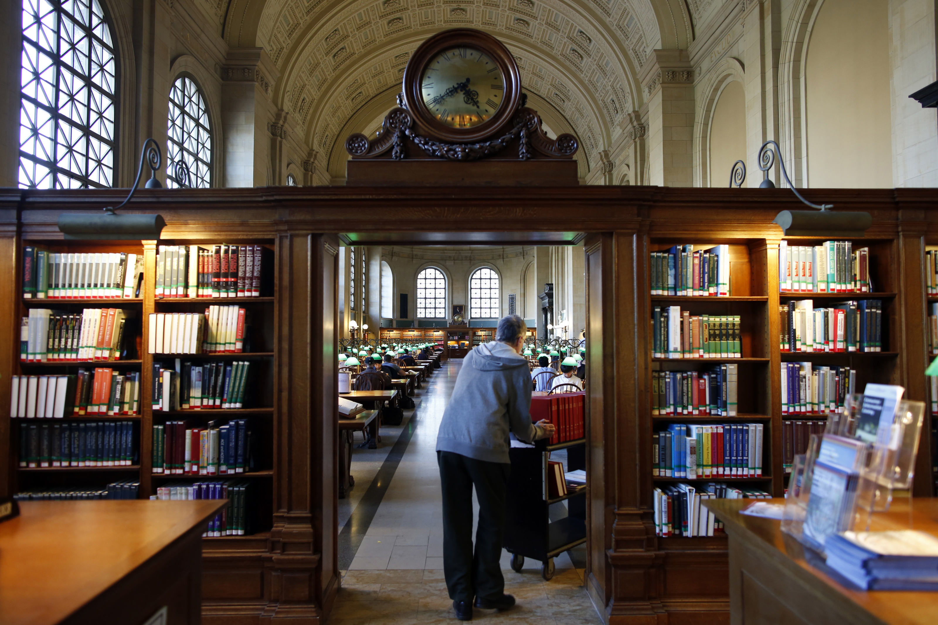 A general view of the Boston Public Library in Boston, Massachusetts September 30, 2013. (Jessica Rinaldi For The Boston Globe)