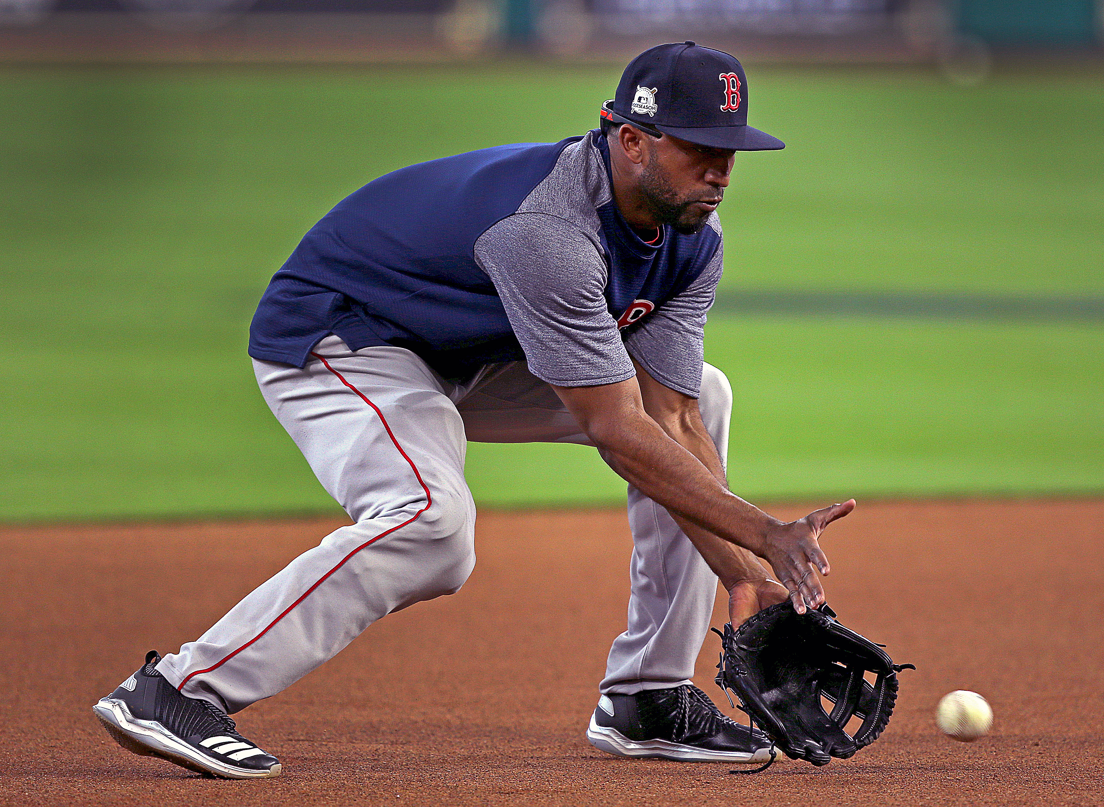 Eduardo Nunez hit .321/.353/.539 in 38 games for the Sox this season.