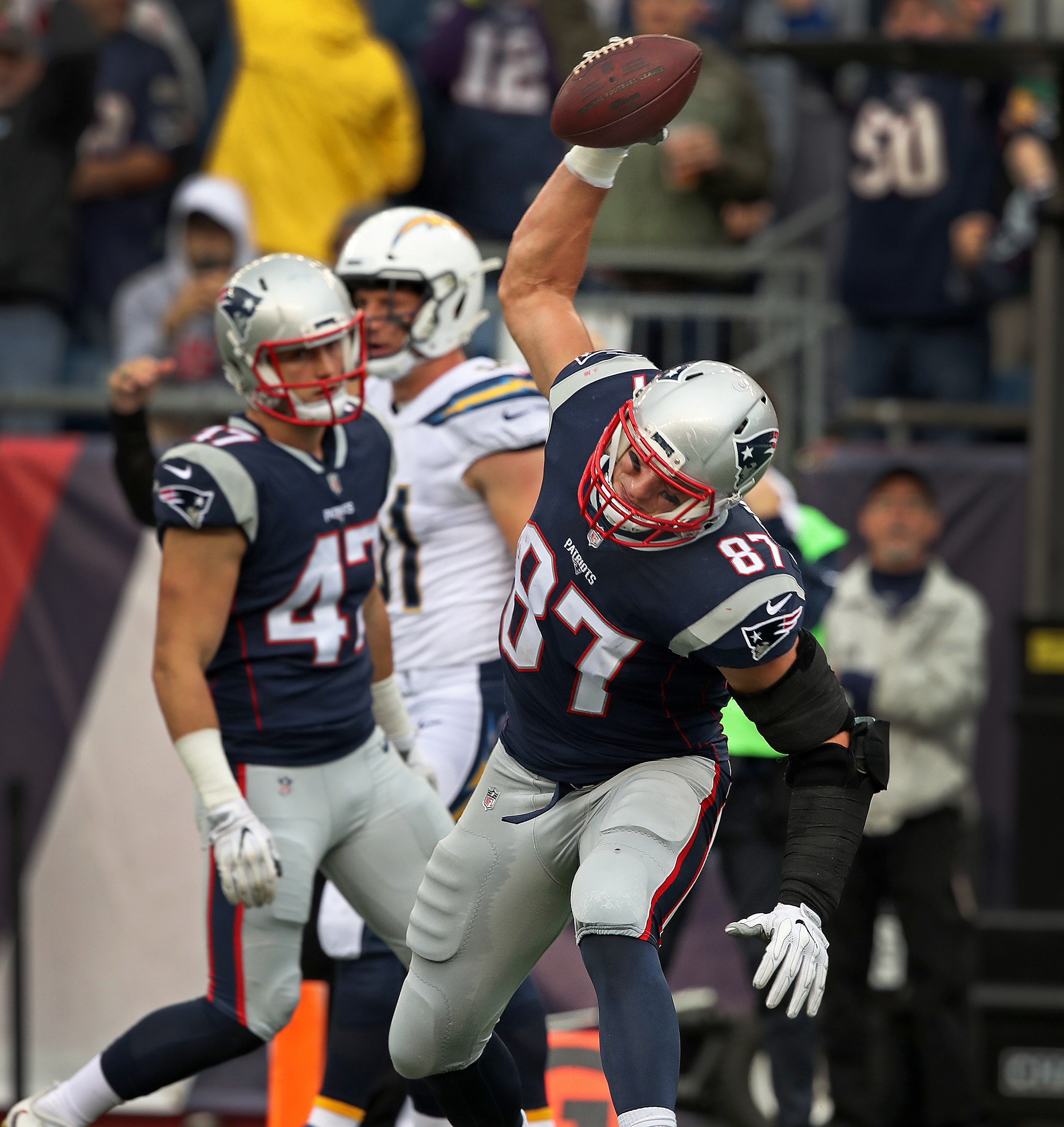 Rob Gronkowski was in spike form after a 2-yard touchdown reception.