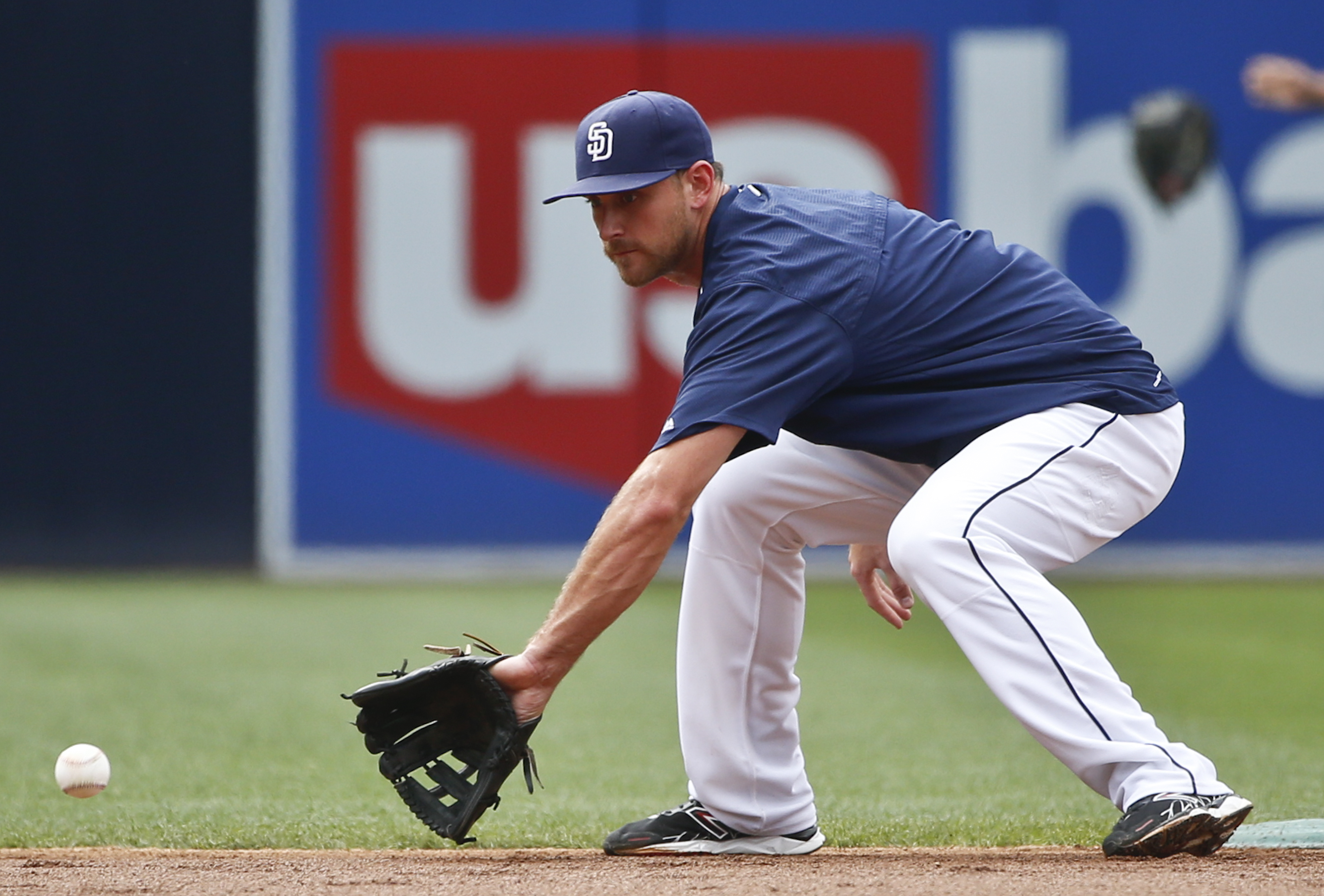 Will Middlebrooks’s agent said he has received inquiries from 11 teams.