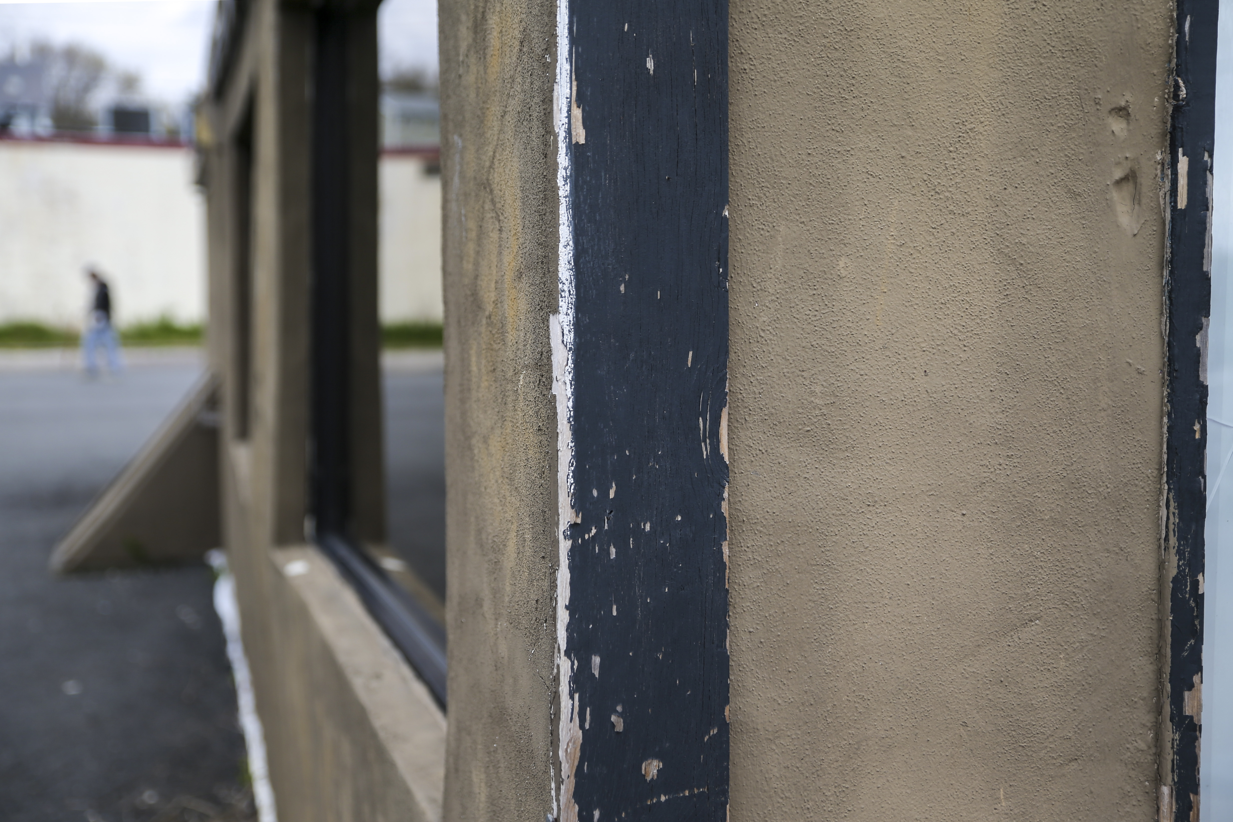The corner of a proposed recreational marijuana shop in Lynn that Saugus officials say crosses 10 inches over the town line.