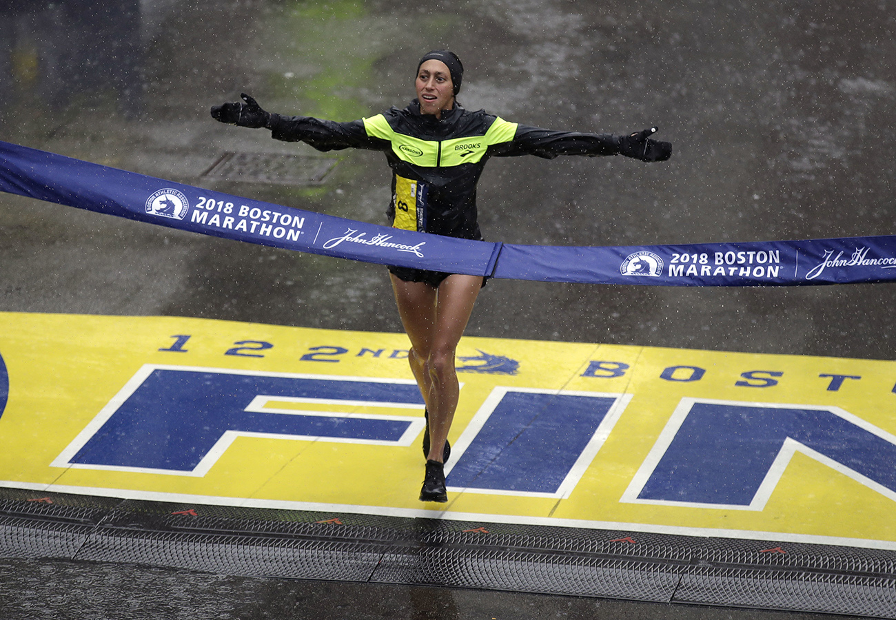 American Desiree Linden won the elite women's division.