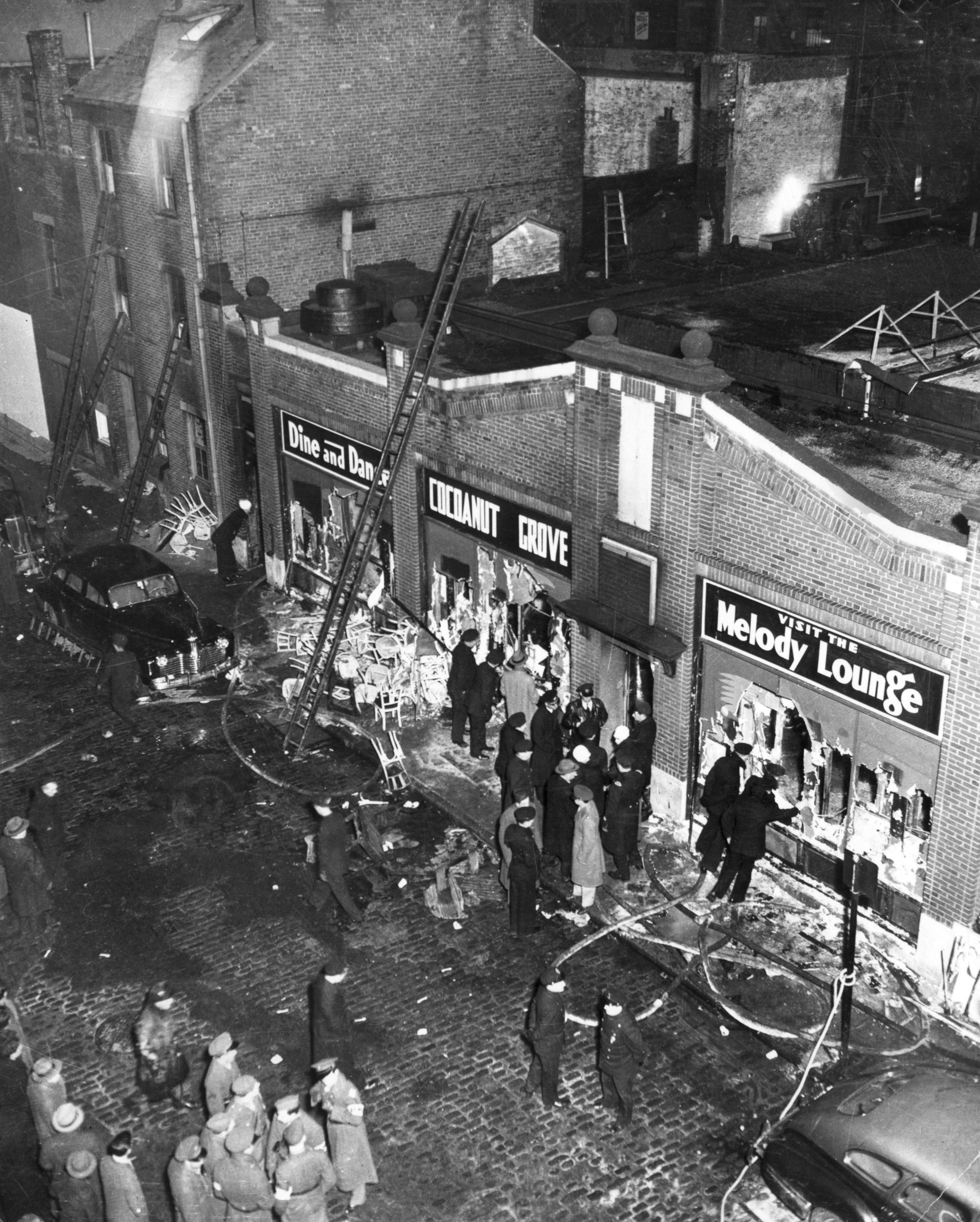 The aftermath of the fire as seen in 1942.