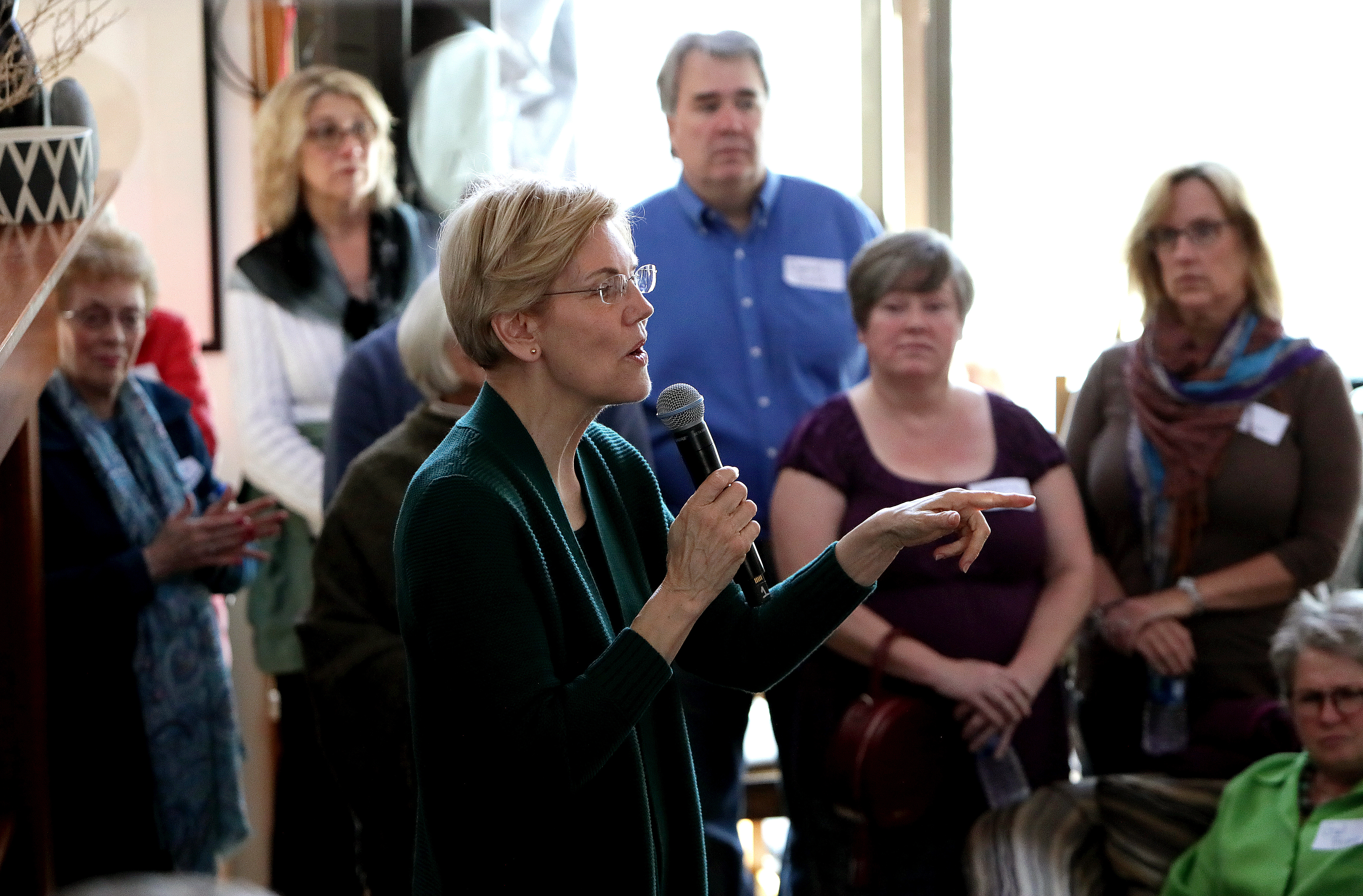 Senator Elizabeth Warren attended a house party in Salem, N.H., on Friday.