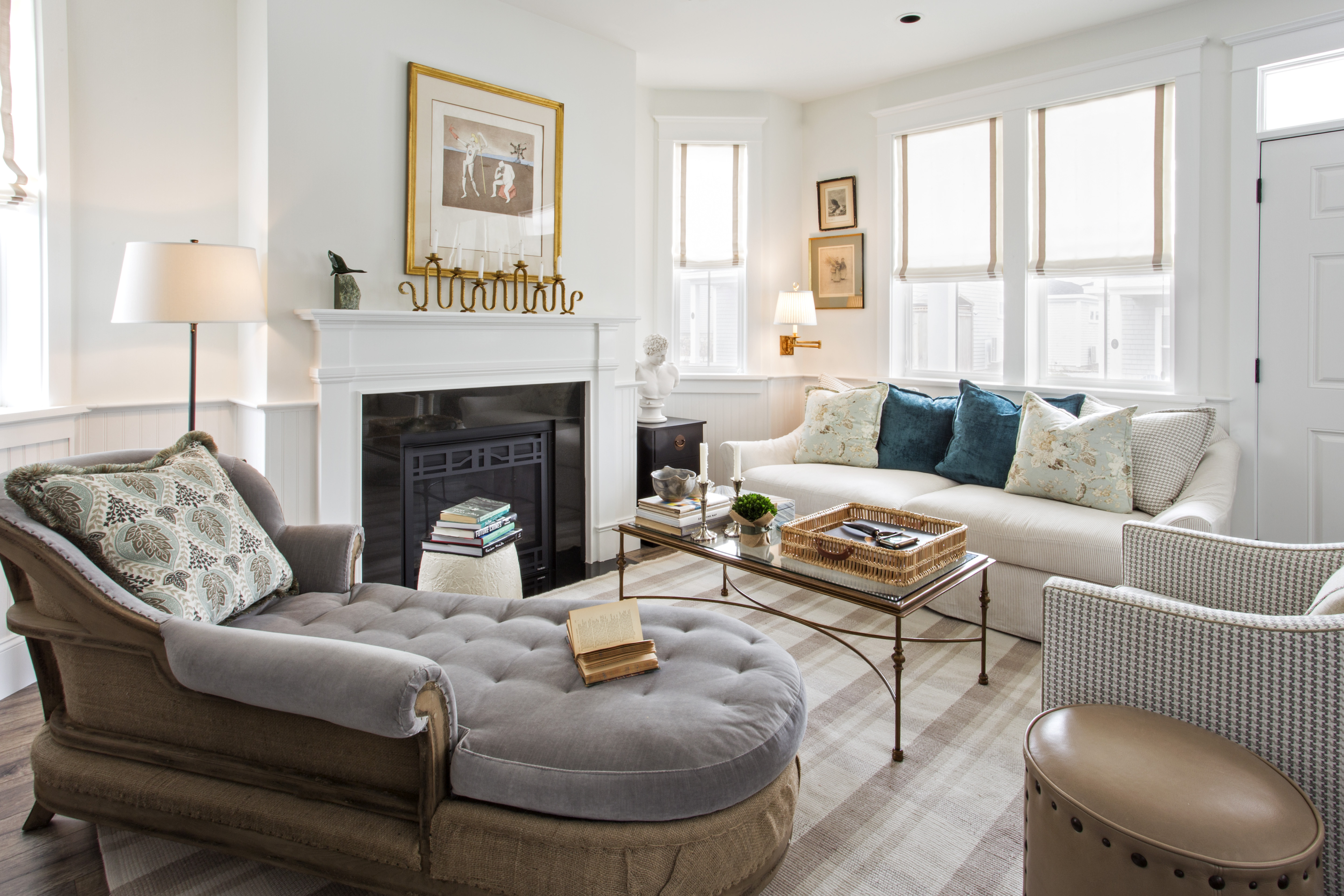 A mix of prints and textures enhance the look of the living room.