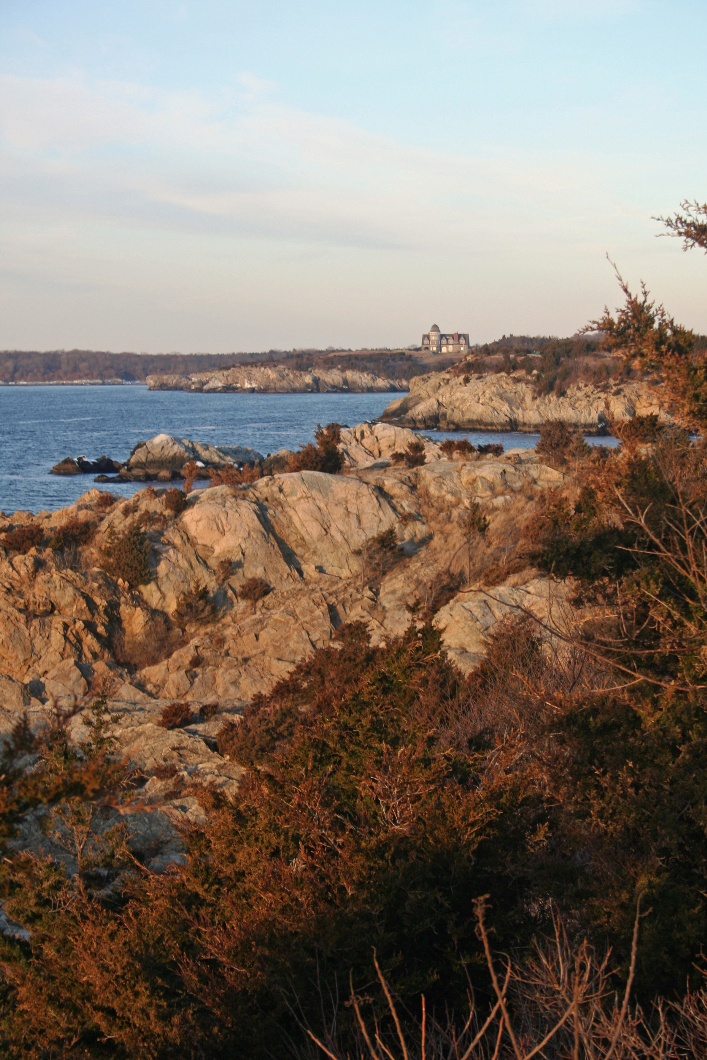 Jamestown has plenty of coastal scenery, open spaces, and sweeping vistas.