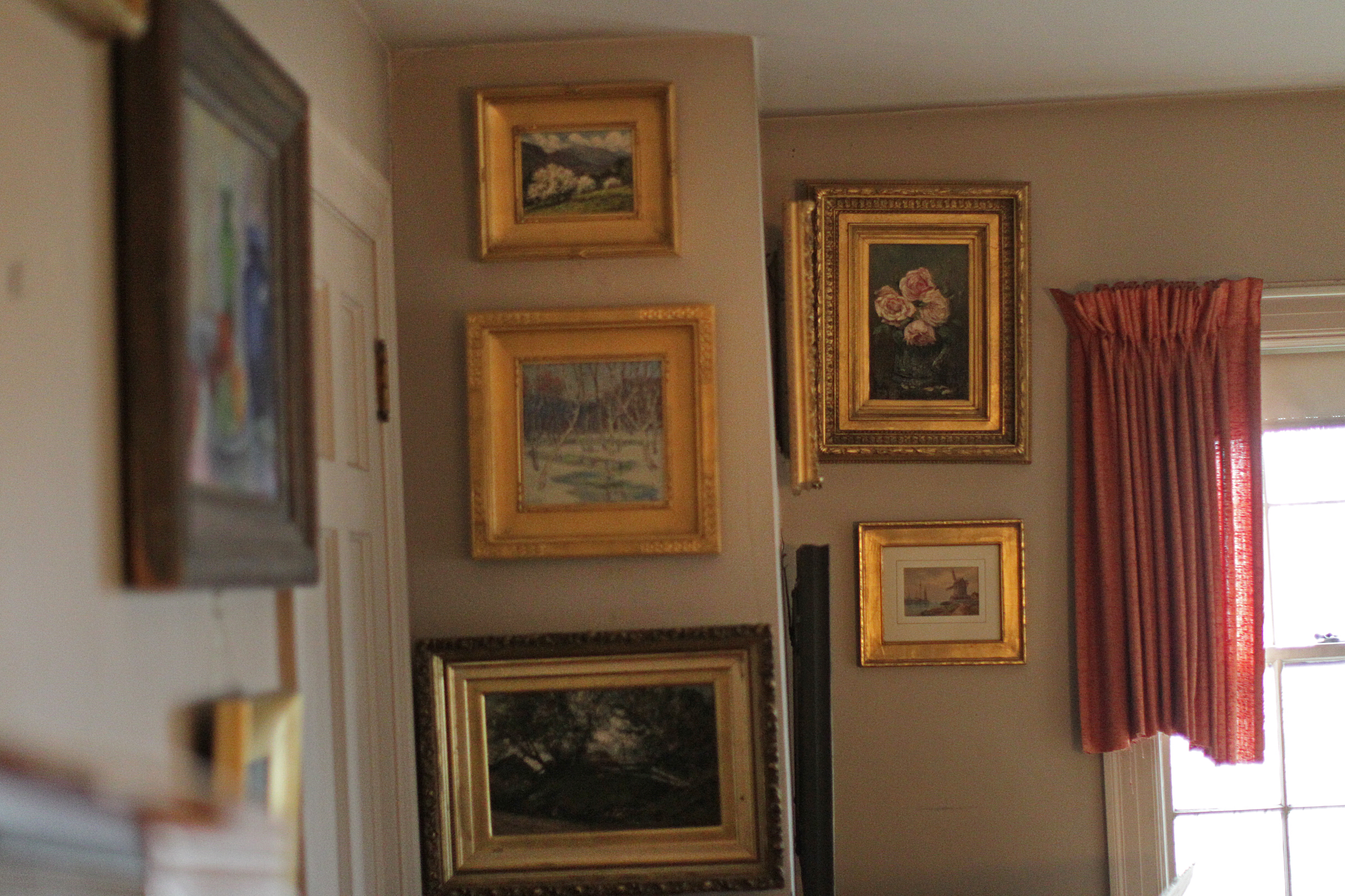Sam and Sheila Robbins had some 1,000 works stashed in their Newton home.