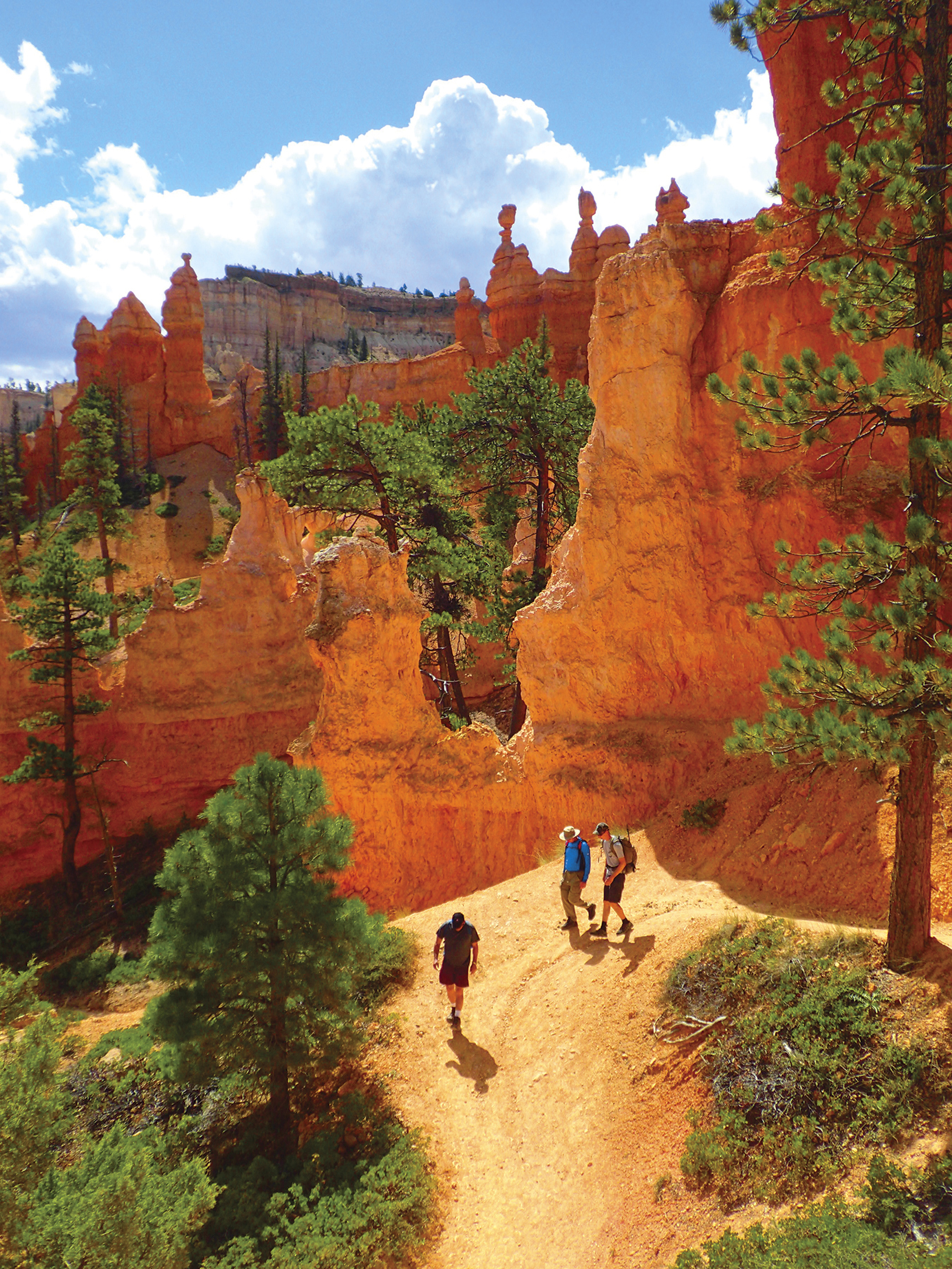 Life is Good Vacations will offer the opportunity to hike amid the grandeur of Bryce Canyon in Utah.