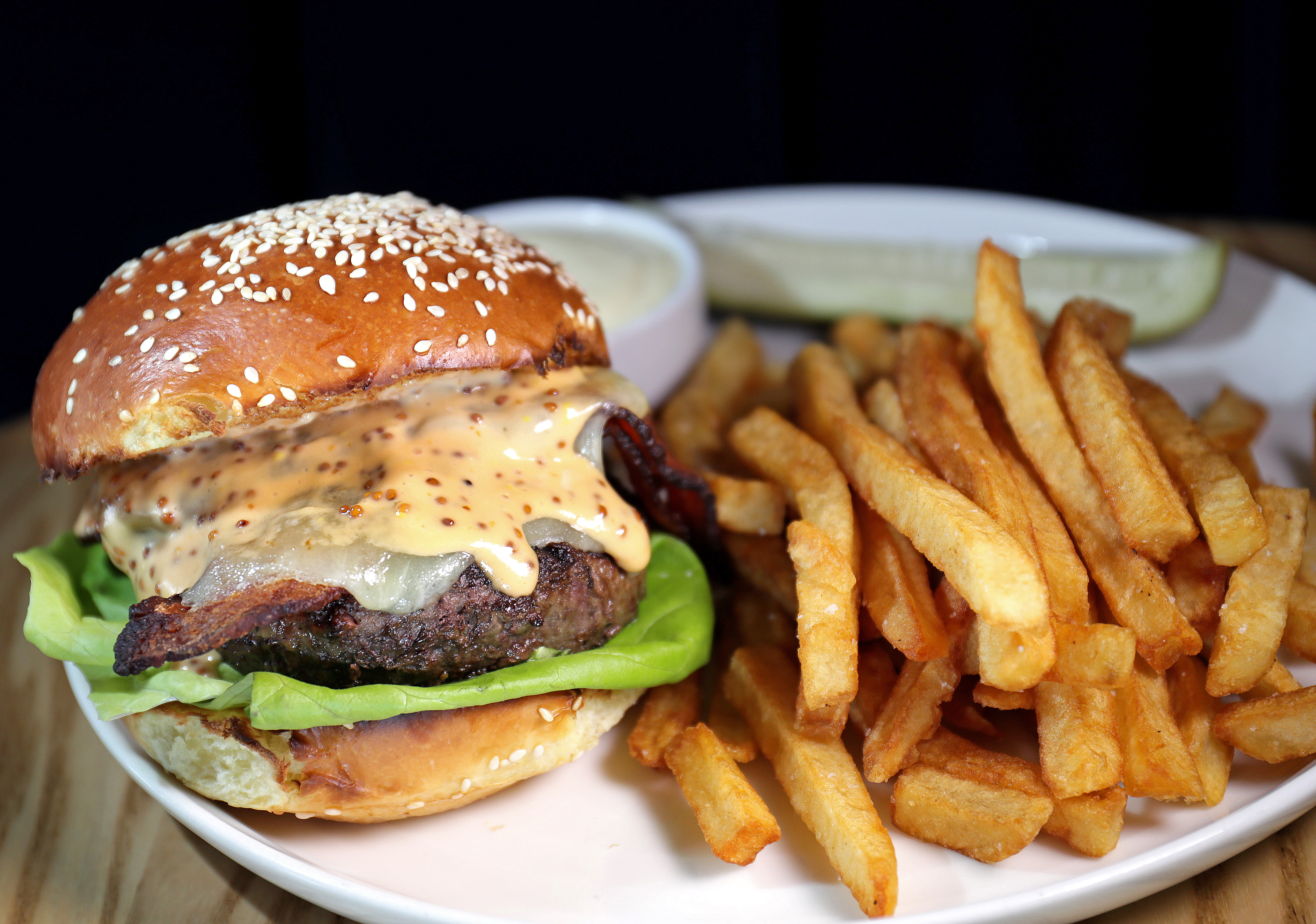 The cheeseburger at Buttonwood.