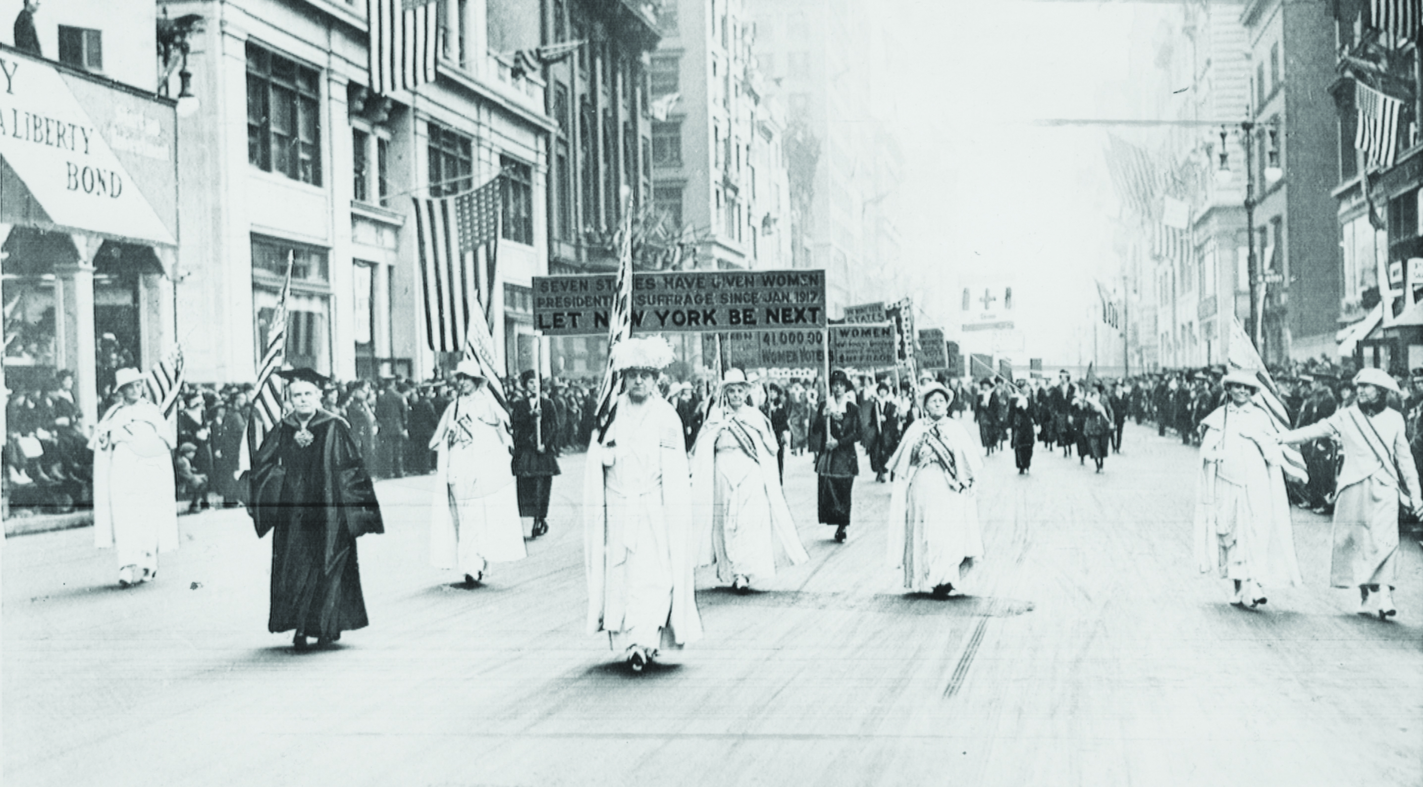 Suffragettes and sympathizers marched down 5th Avenue New York in 1918.
