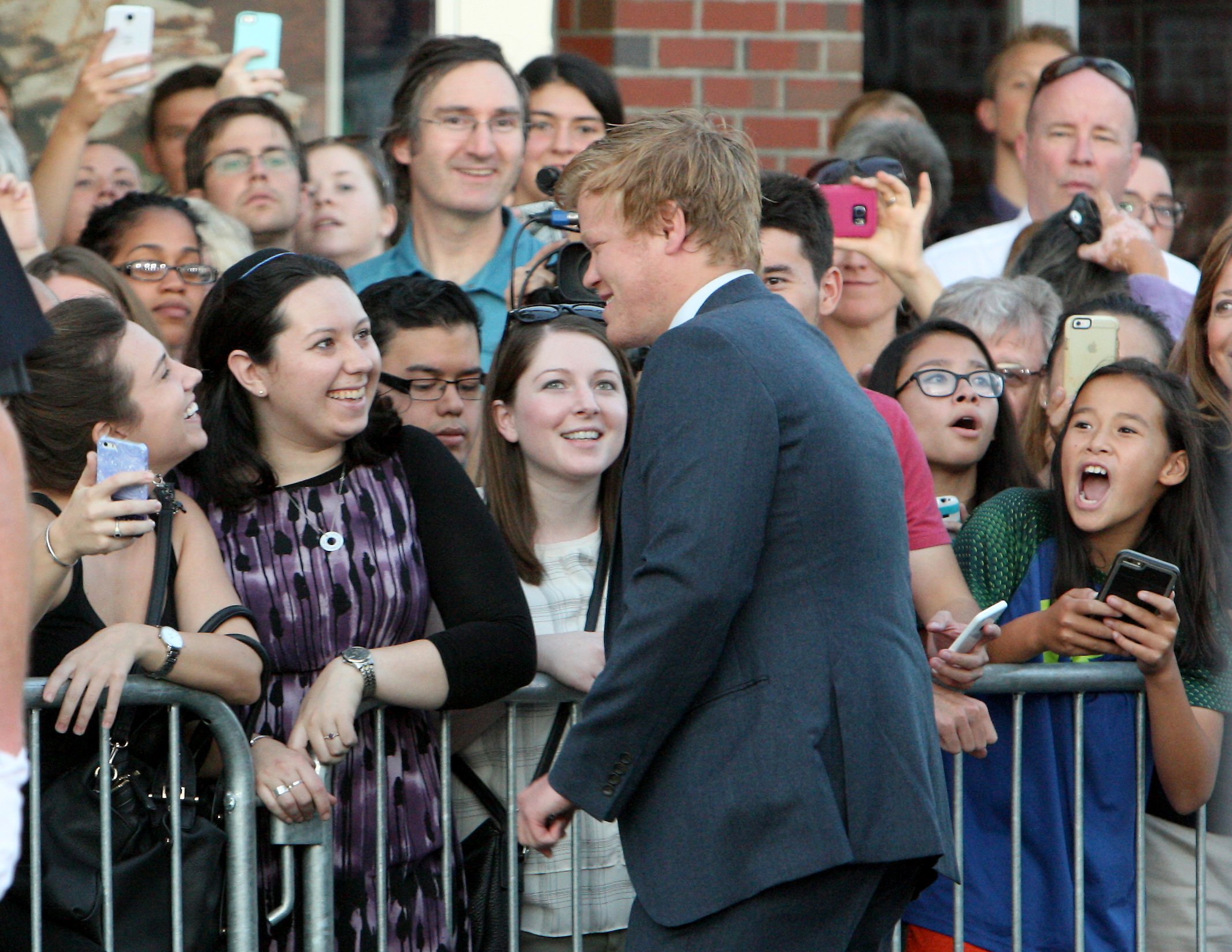 Actor Jesse Plemons spoke to fans.