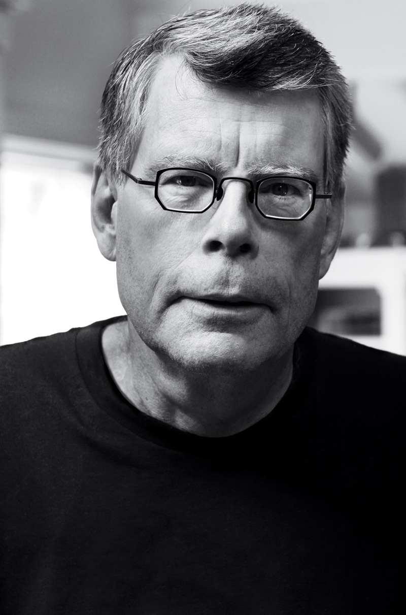 Stephen King says of scary things: “It’s interesting putting yourself in the place of someone who’s having experiences that are totally out of the ordinary, but in an ordinary setting.”