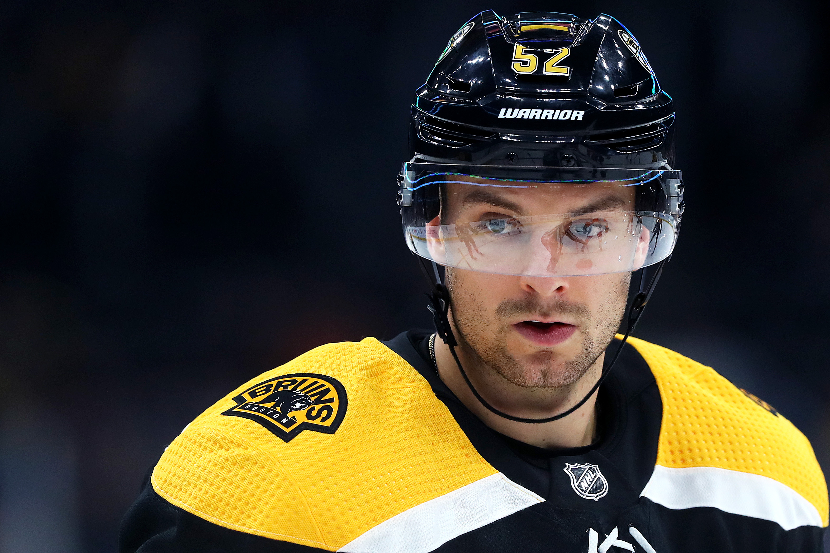 Bruins stayed together in locker room after crushing loss to Blues in