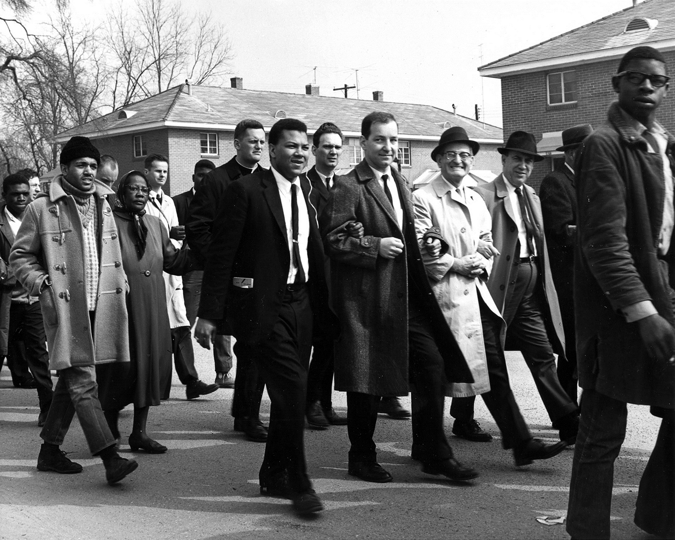 Henry Hampton (center) marching in Selma, Ala., in 1965.