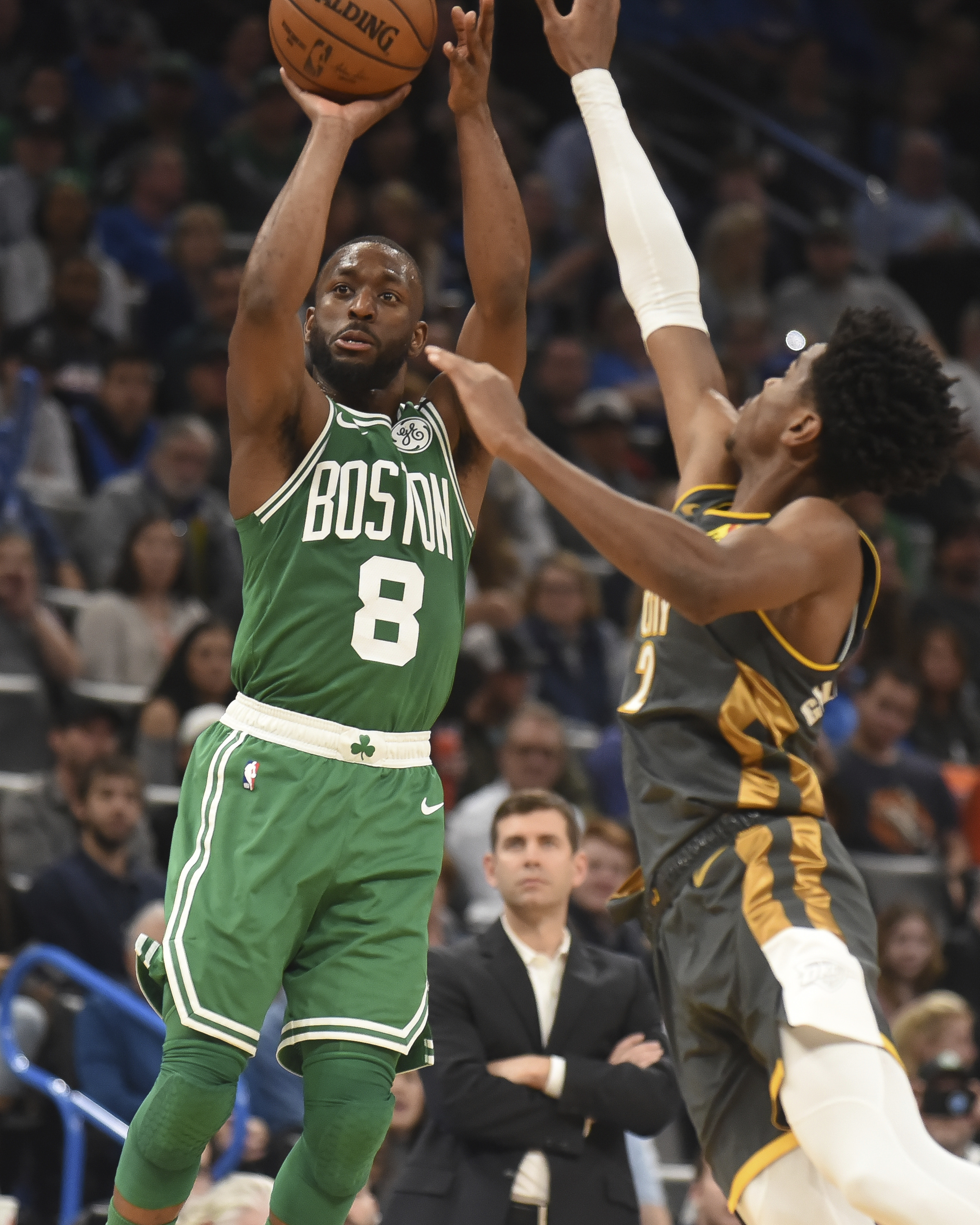 Kemba Walker lines up a jumper over the Thunder’s Shai Gilgeous-Alexander during the Celtics’ win on Sunday. Walker led all scorers with 27 points.