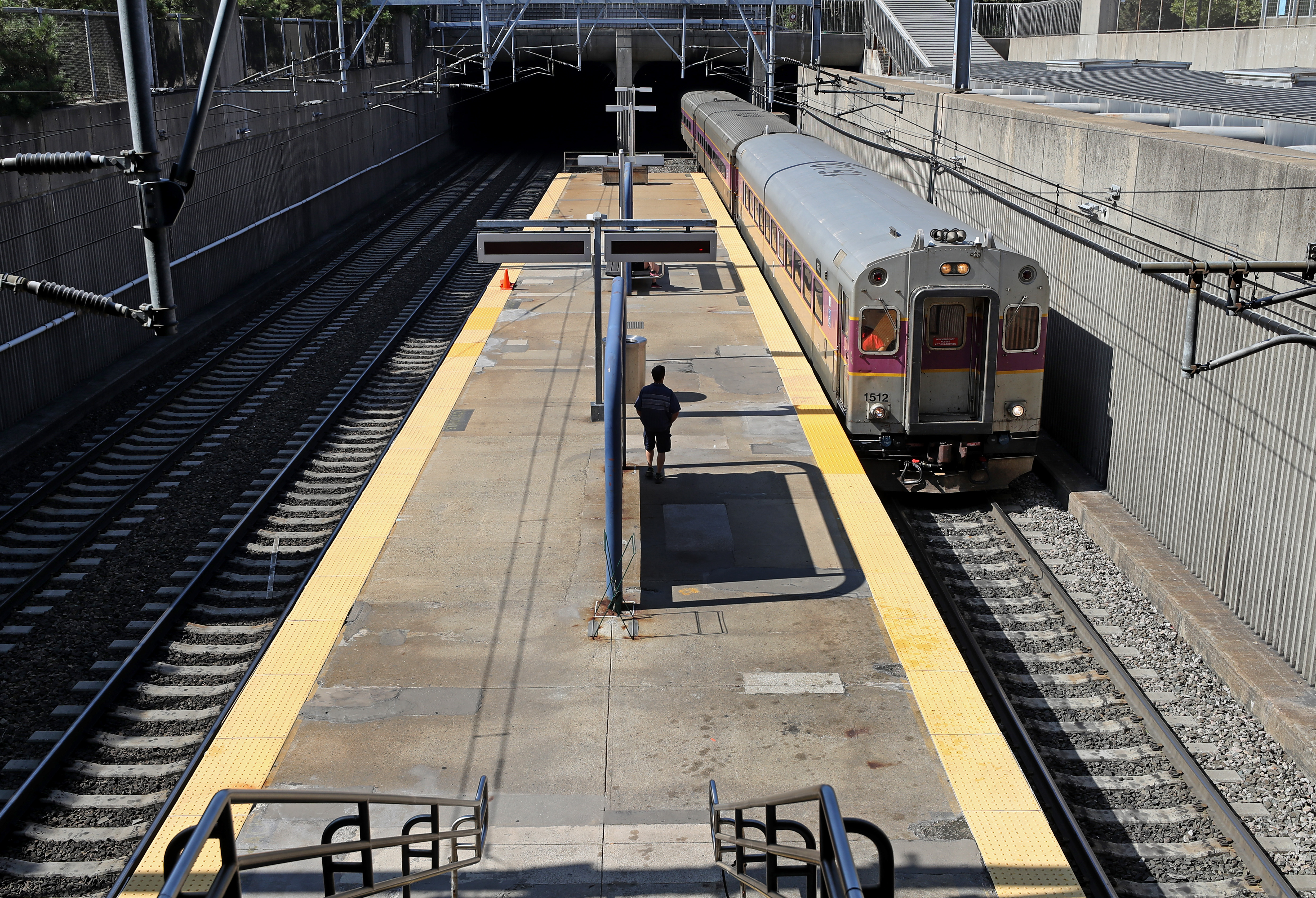 There’s rarely a day when the commuter rail system doesn’t suffer some kind of delay among its dozen lines. But Keolis says there’s been progress.
