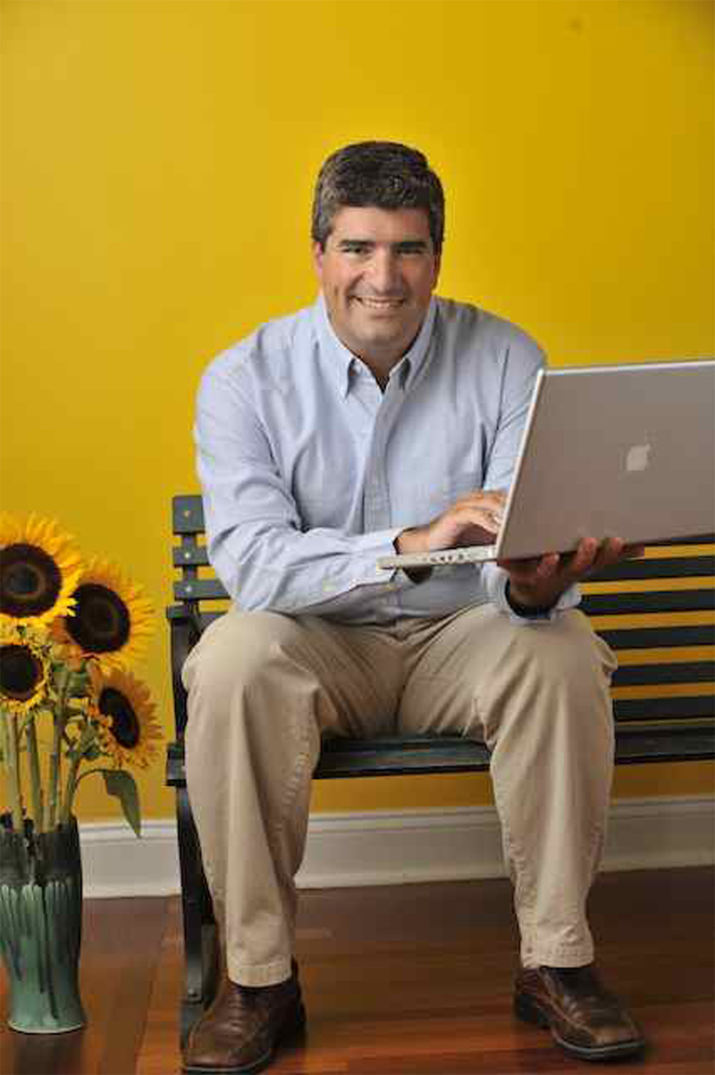 Charles de Gaspeau Beaubien founded Groupize, helping groups with events.