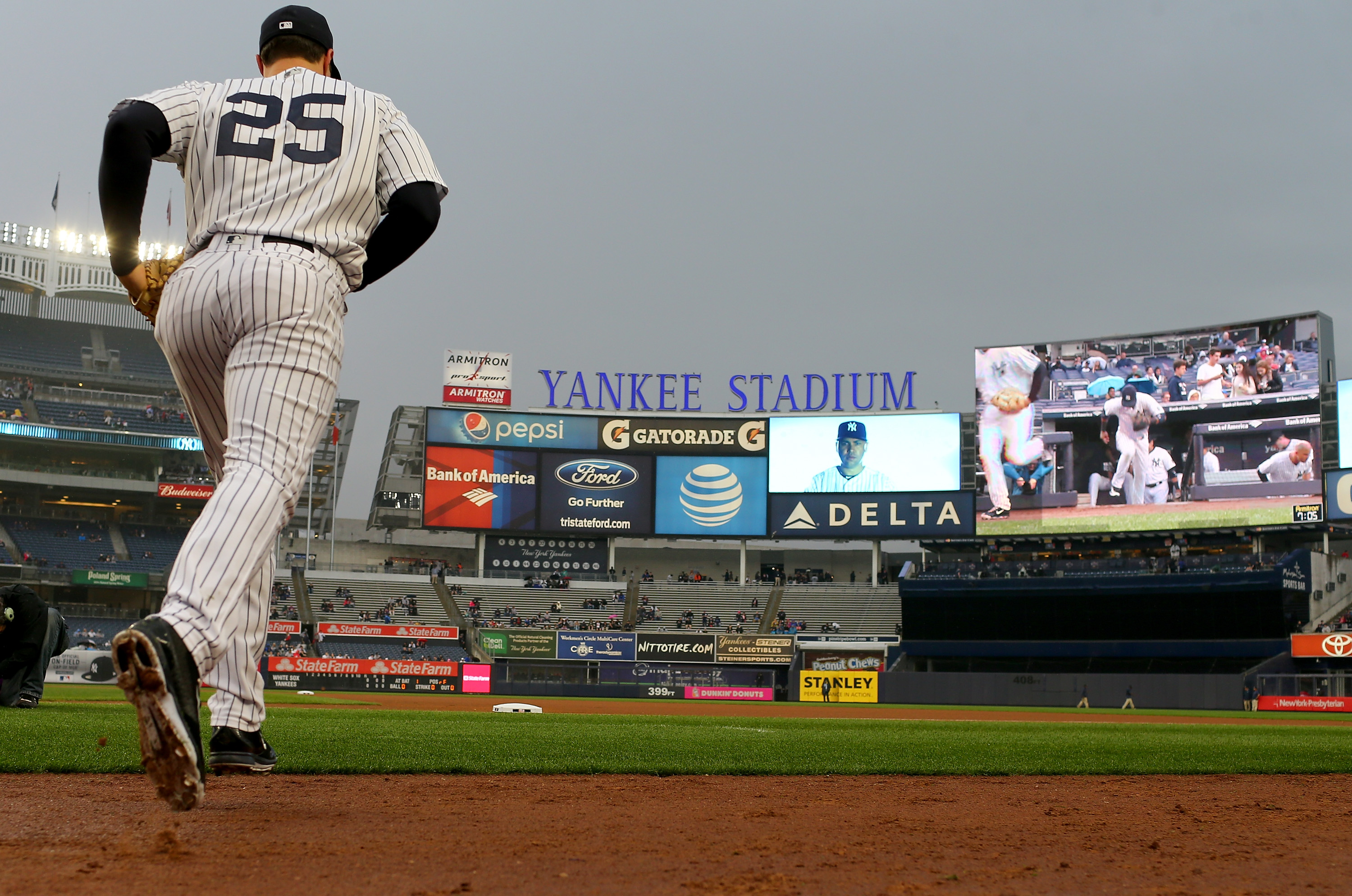 Mark Teixeira is still a fantastic first baseman for the Yankees.