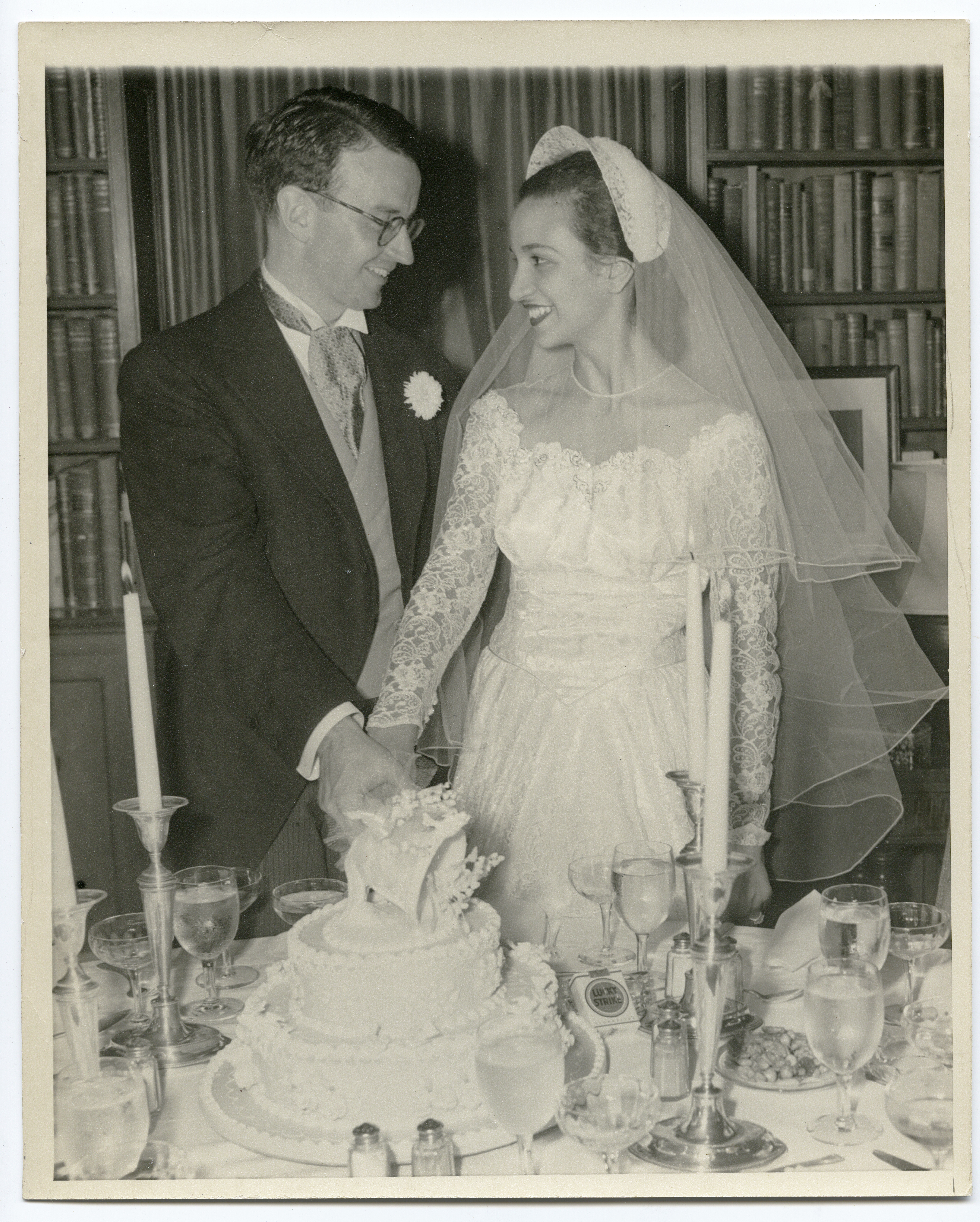 A photograph from the September 1950 wedding of Archie and Selwa Roosevelt.