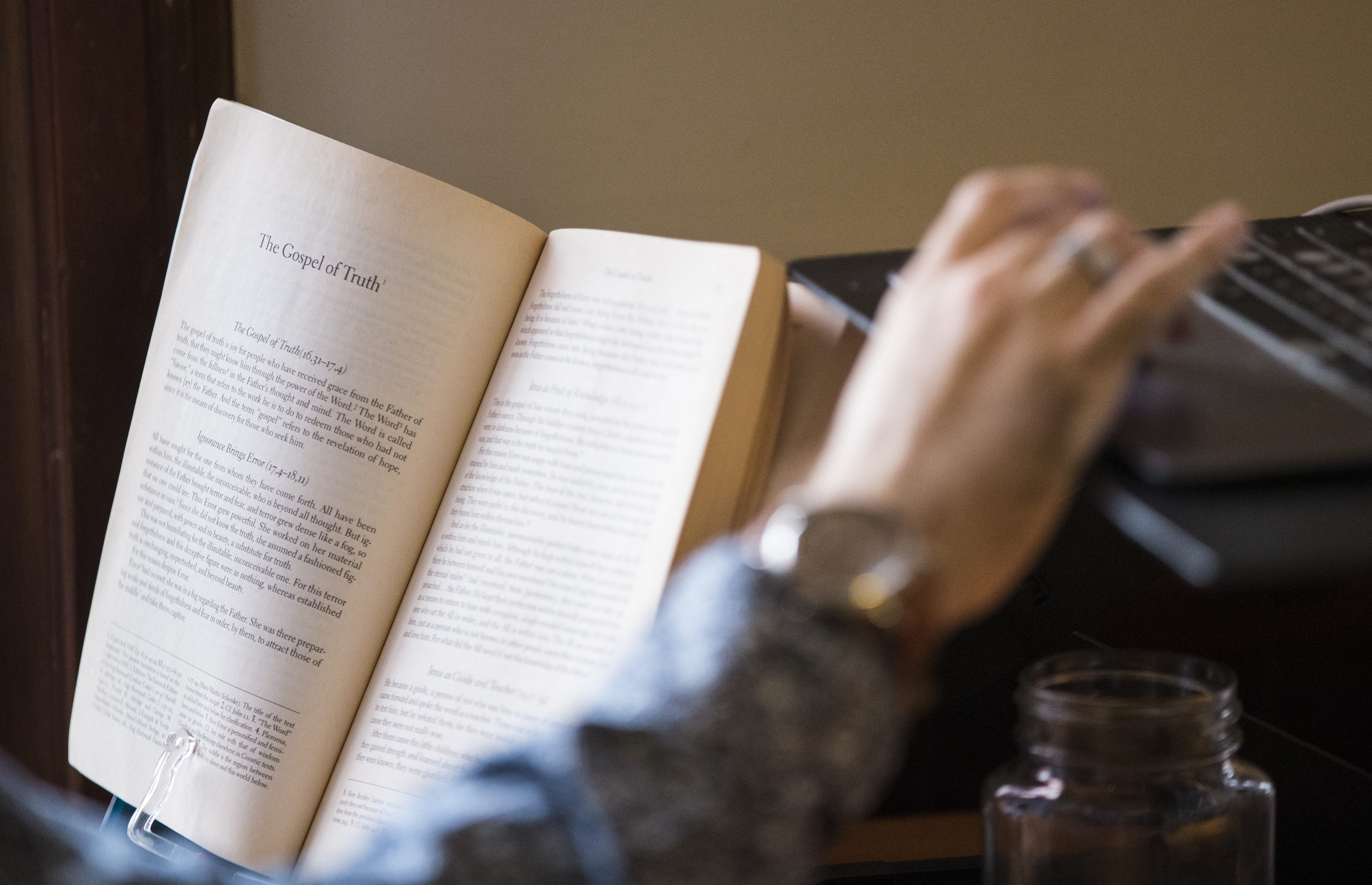 Along with his students, Harvard PhD candidate Chance Bonar went through a recent reading during a virtual class held on Zoom.