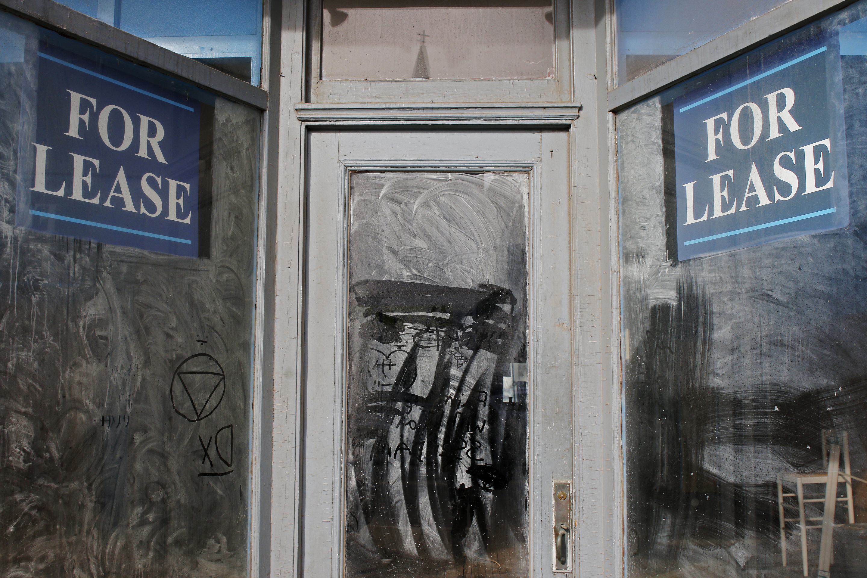 An empty store front in downtown Franklin.