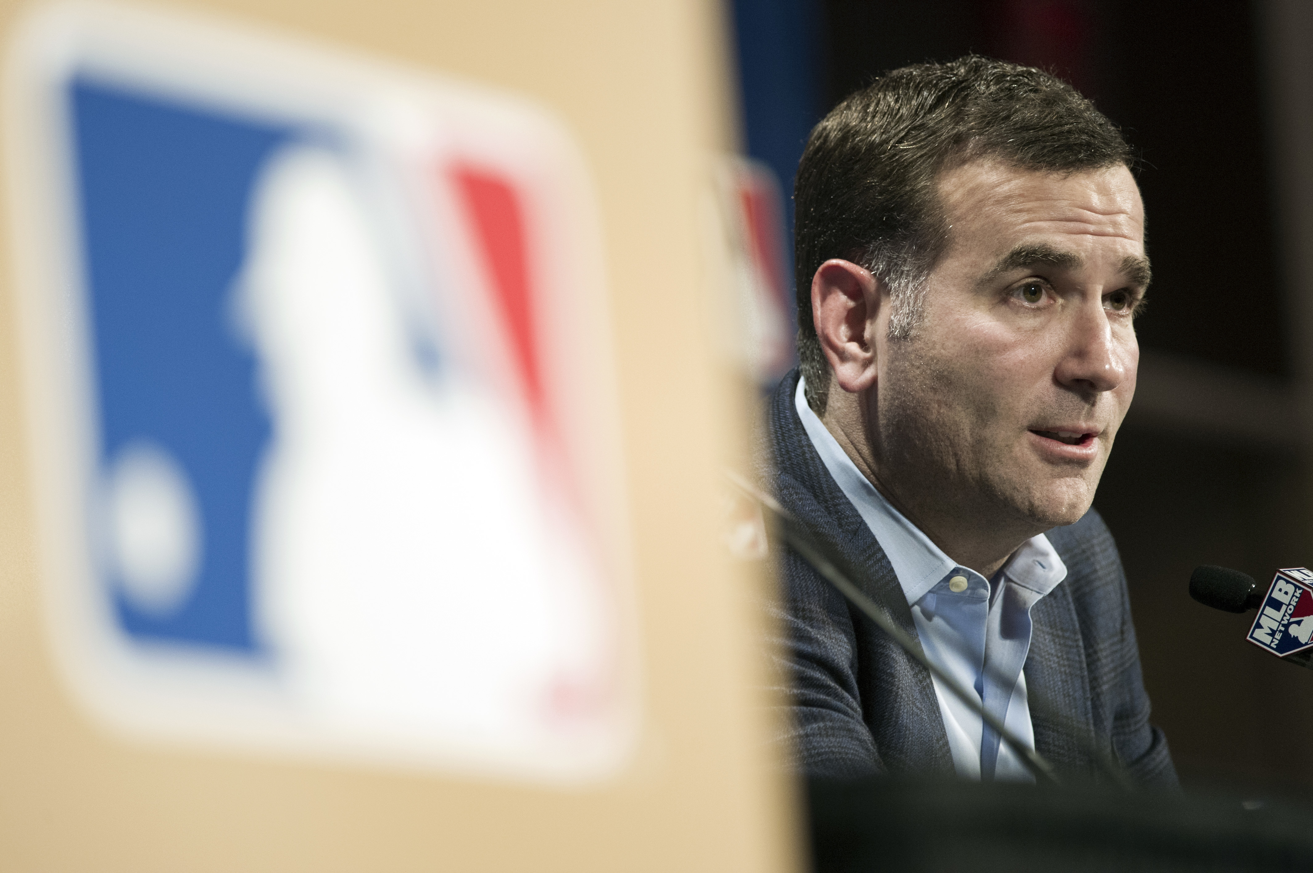 Rick Hahn kept open lines of communication with Dave Dombrowski.