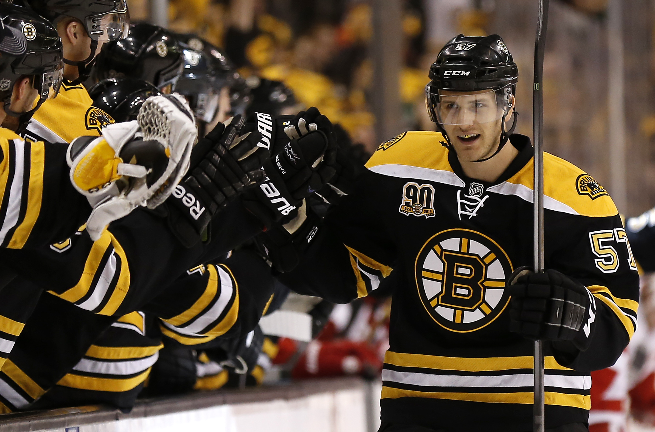Justin Florek signed with the Islanders as an unrestricted free agent on July 2.