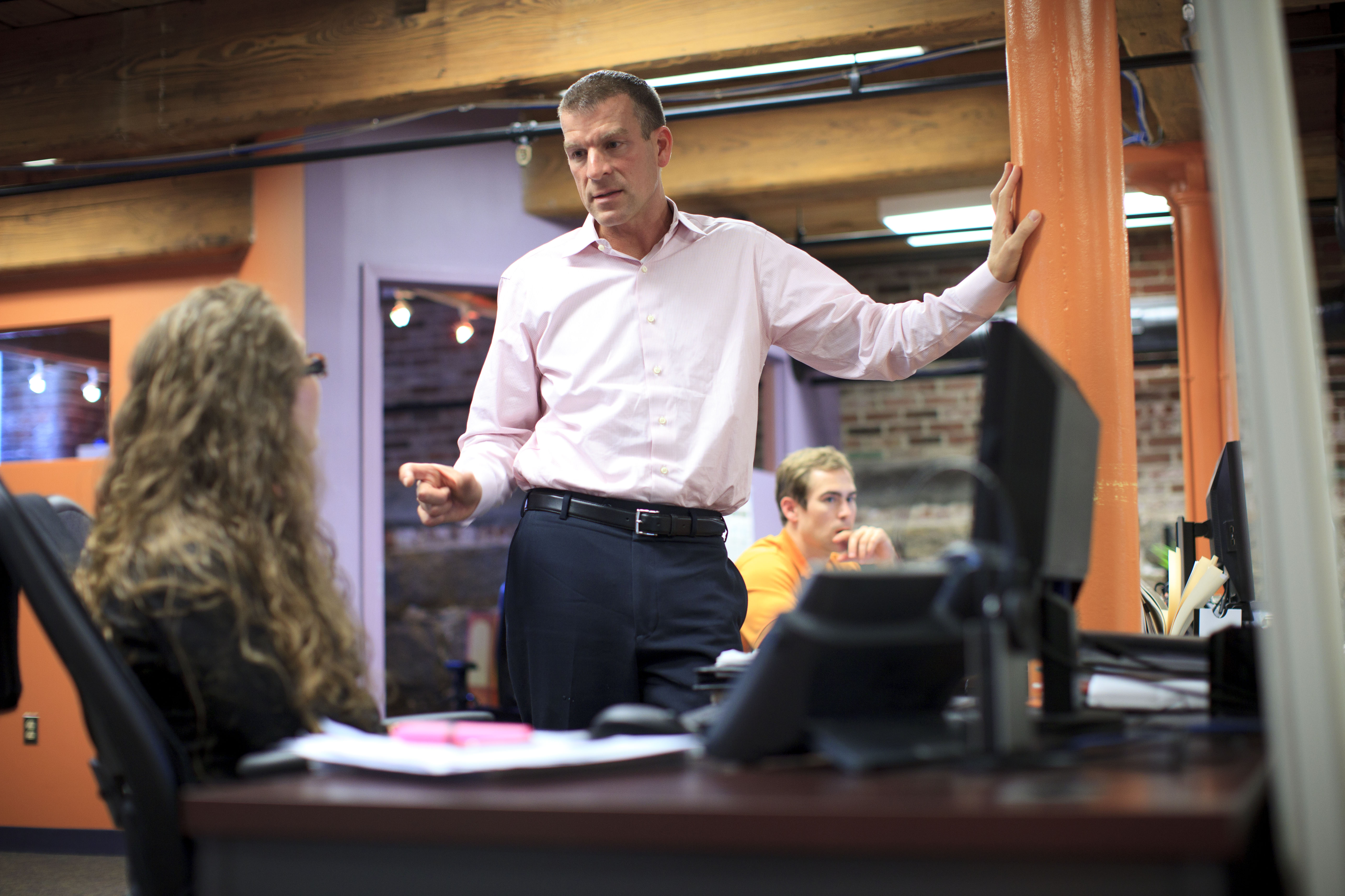 David Hayes, president of HireMinds, chatted with search consultant Breeana Cebula. The headhunting agency is currently trying to help Alere Wellogic fill its open positions.