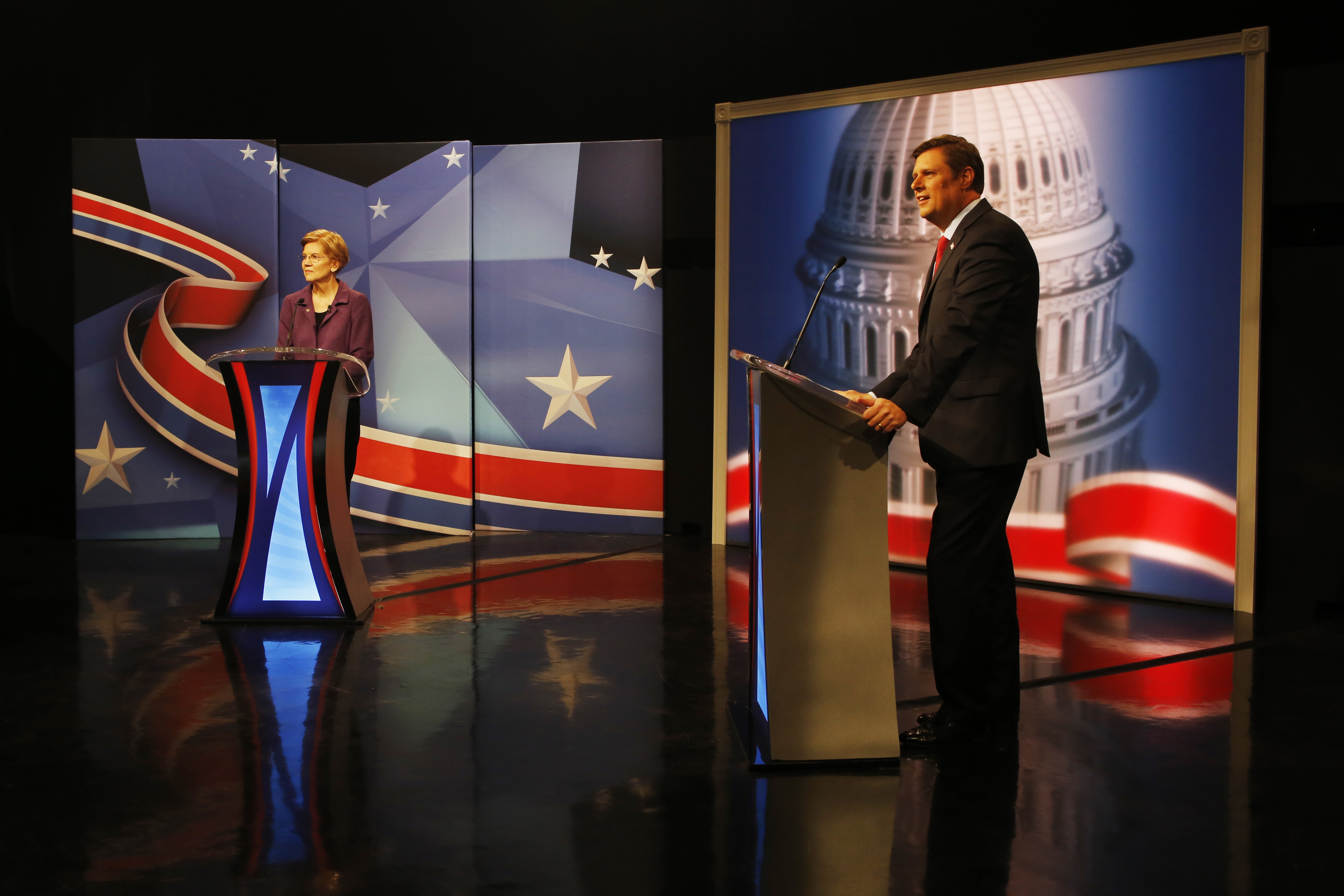 Warren and opponent Geoff Diehl debated in October 2018.