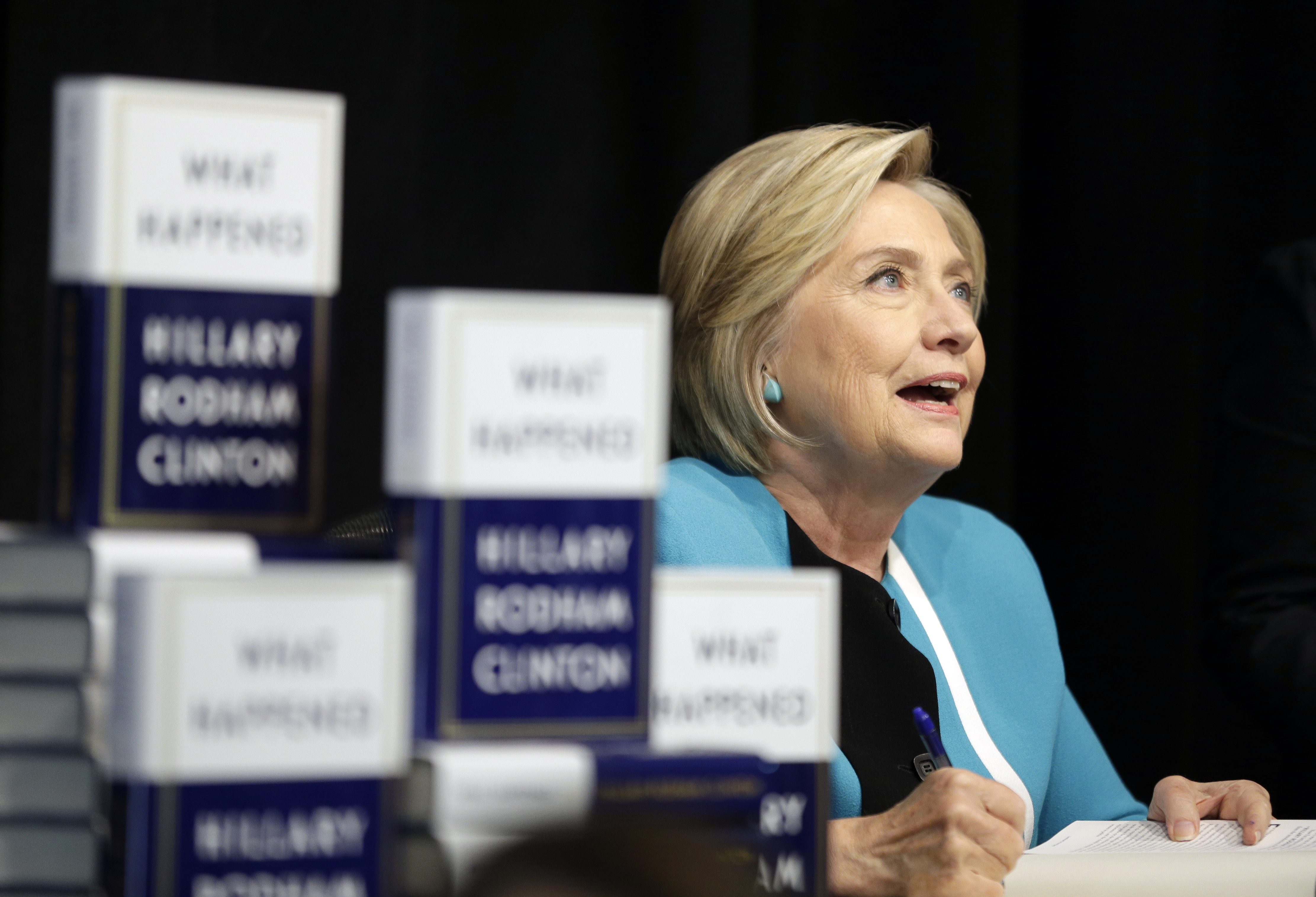 Last year, Democratic presidential nominee Hillary Clinton was adamantly opposed to Sanders’ single-payer health care plan. Now, Clinton, having failed to win the White House, is on a book tour.