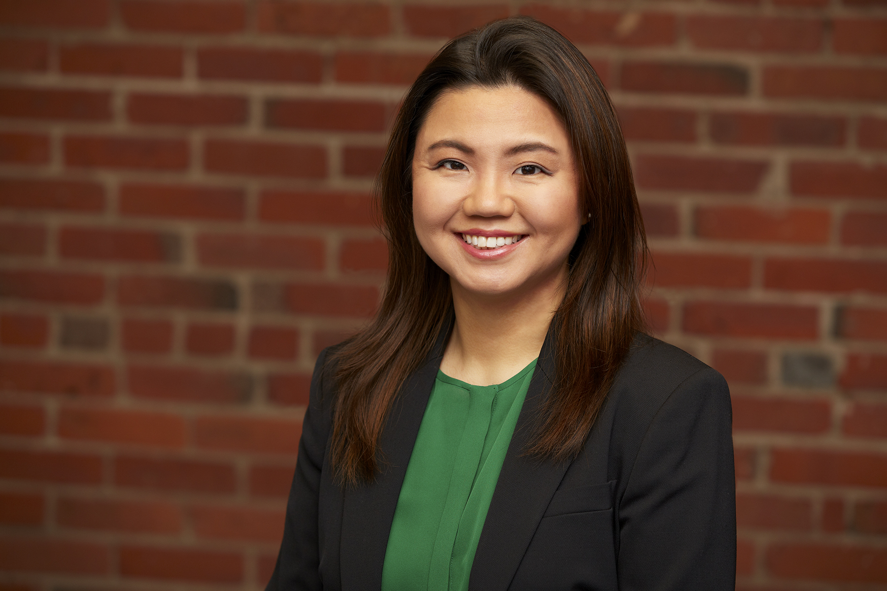 Tracey Zhen