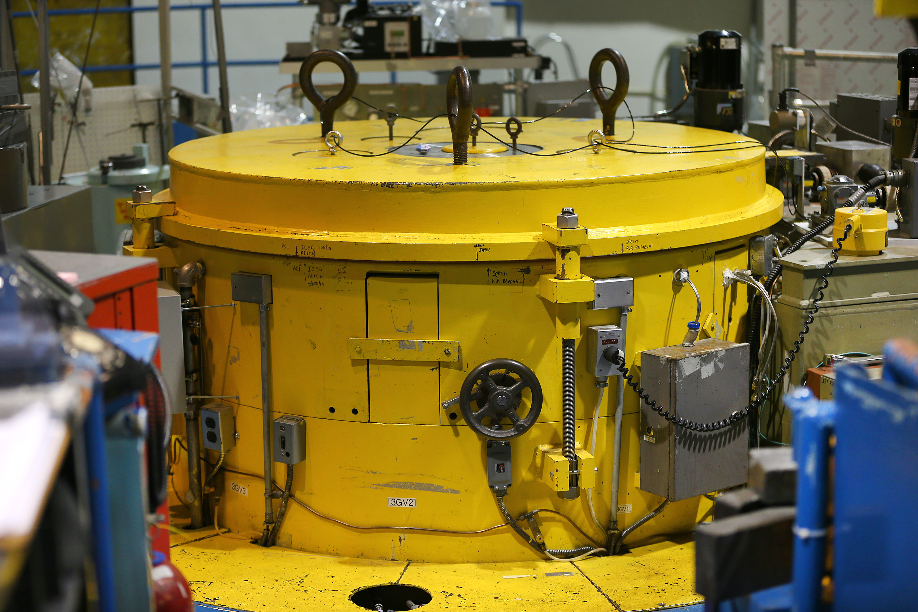 Some scientists are calling for the reactor and ones like it to switch to medium-grade uranium while the government develops low-enriched uranium.