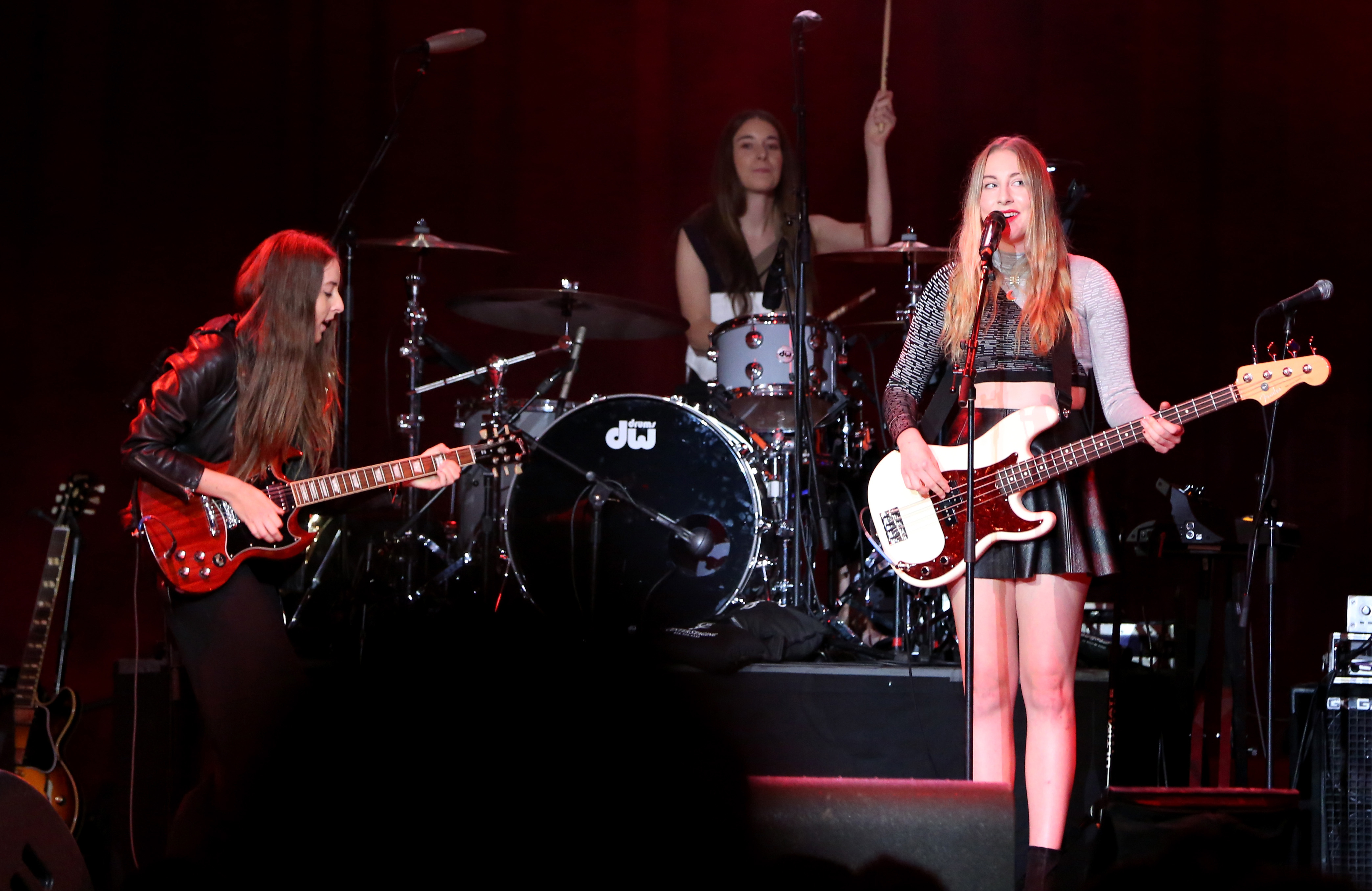 Danielle Haim, Alana Haim, and Este Haim.