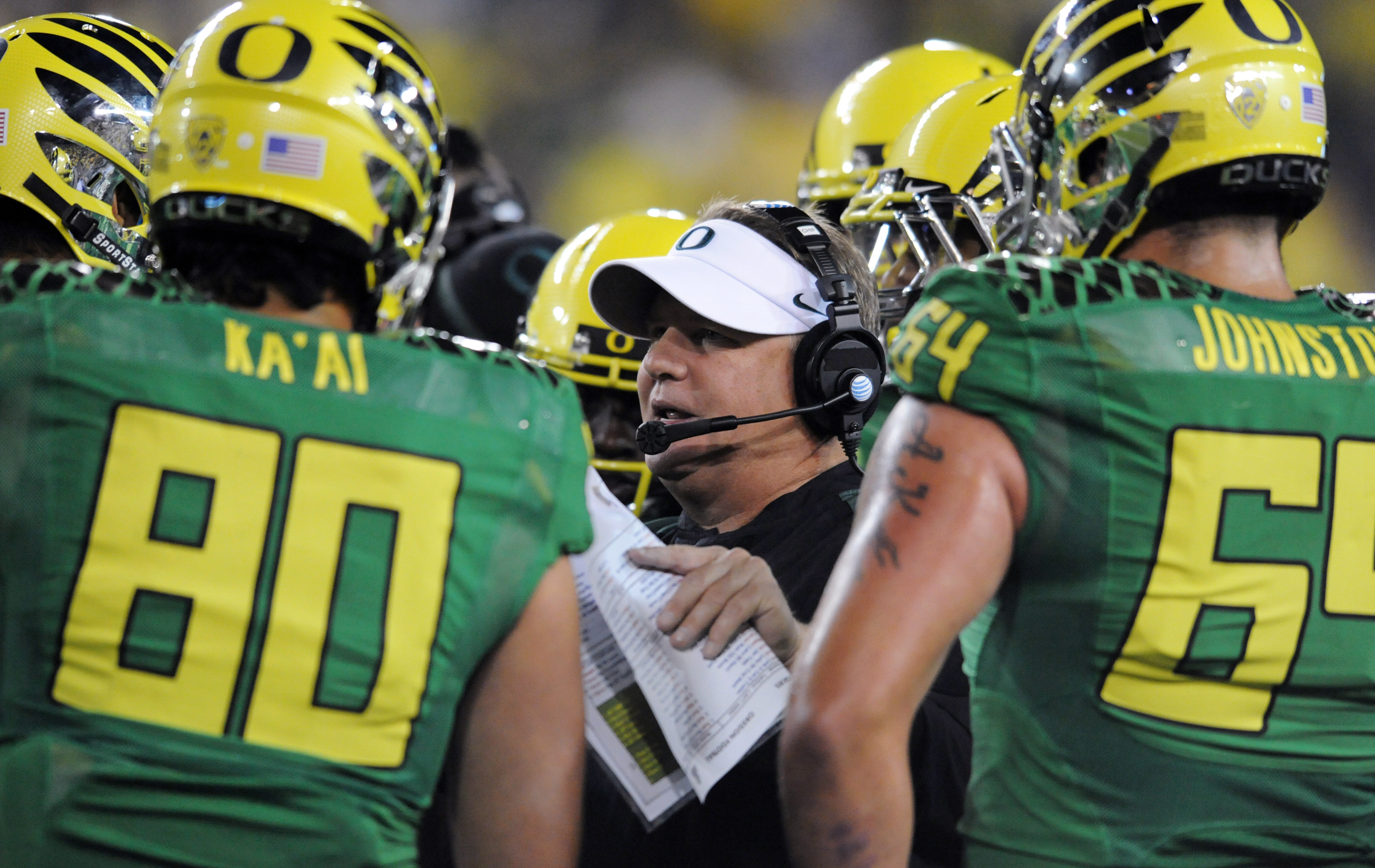 The Patriots drew inspiration for their no-huddle from Oregon coach Chip Kelly.
