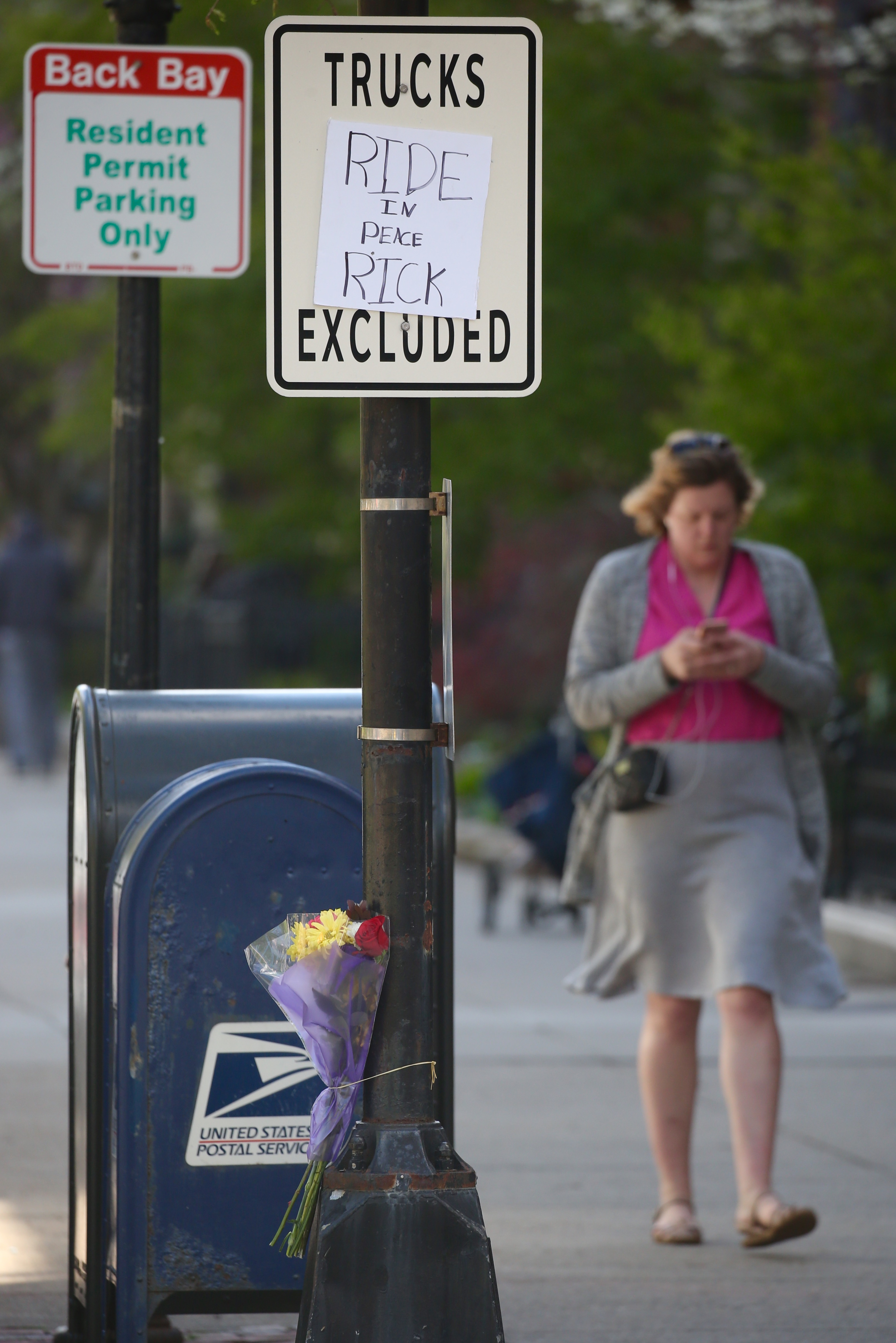 A memorial for Rick Archer, a Boston cyclist struck in a hit-and-run crash on Sunday in the Back Bay.