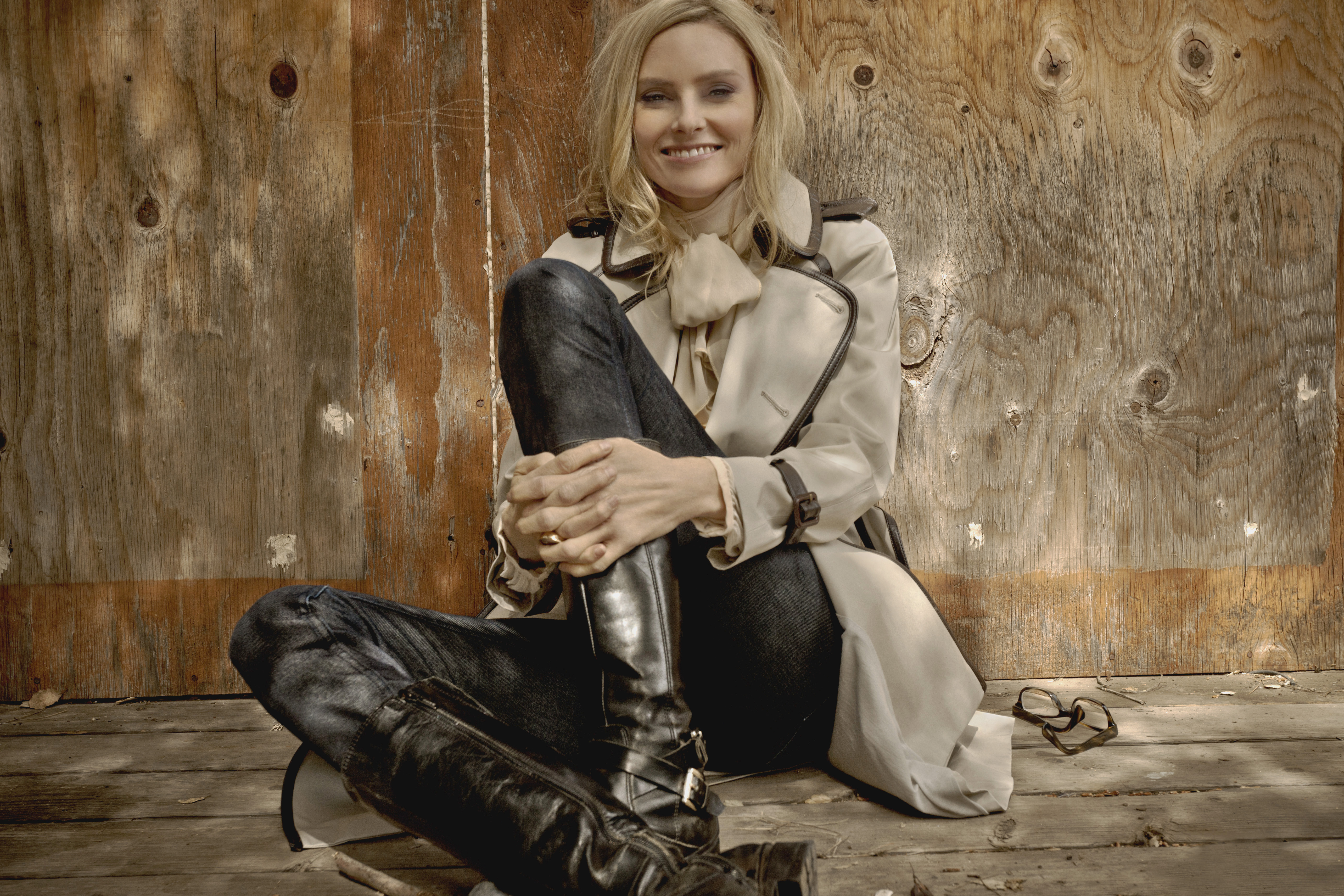 Aimee Mann takes on ups and downs of love on 'Charmer' - The